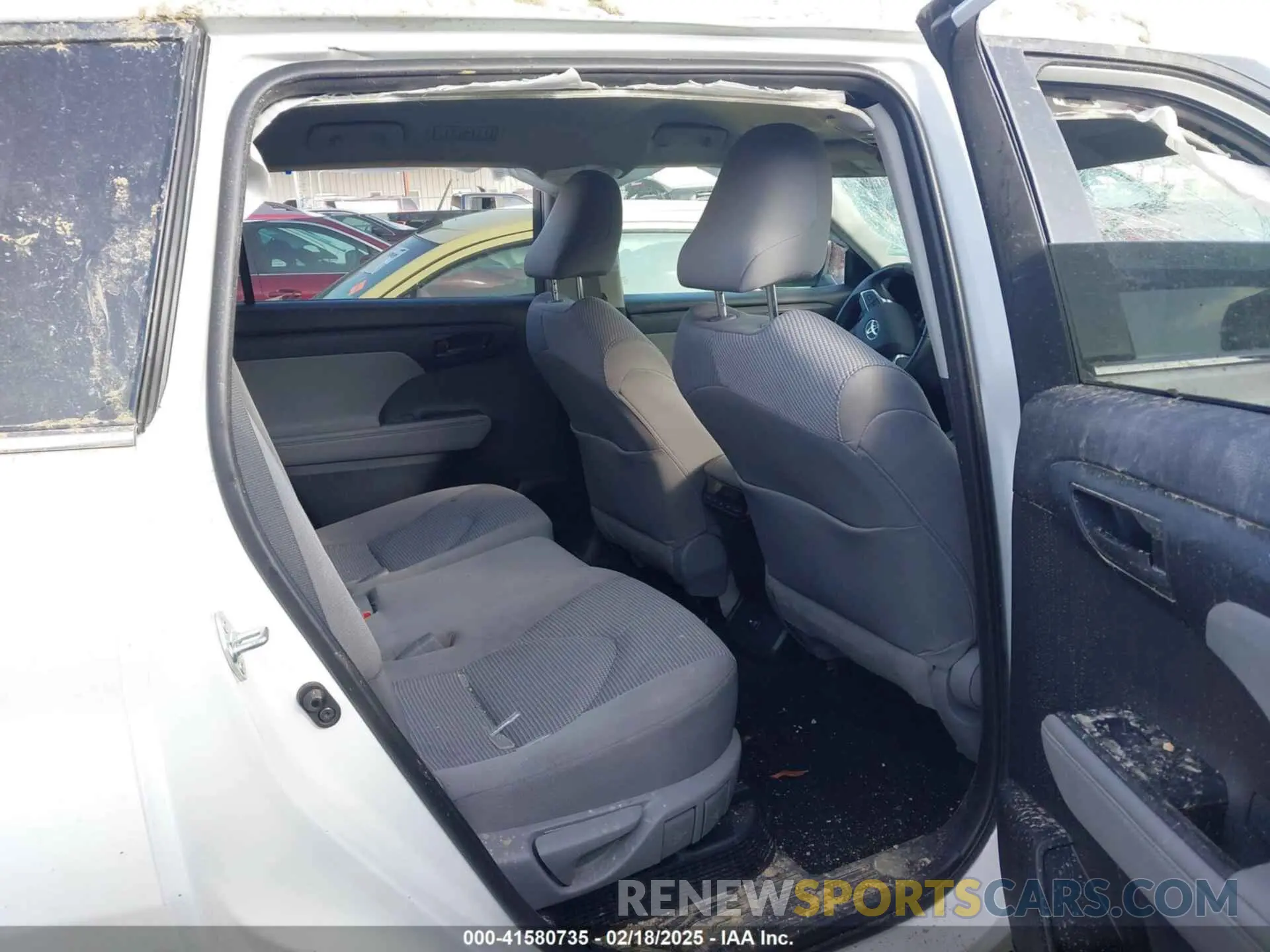 8 fotografías del automóvil dañado 5TDZARAH3MS507748 TOYOTA HIGHLANDER 2021