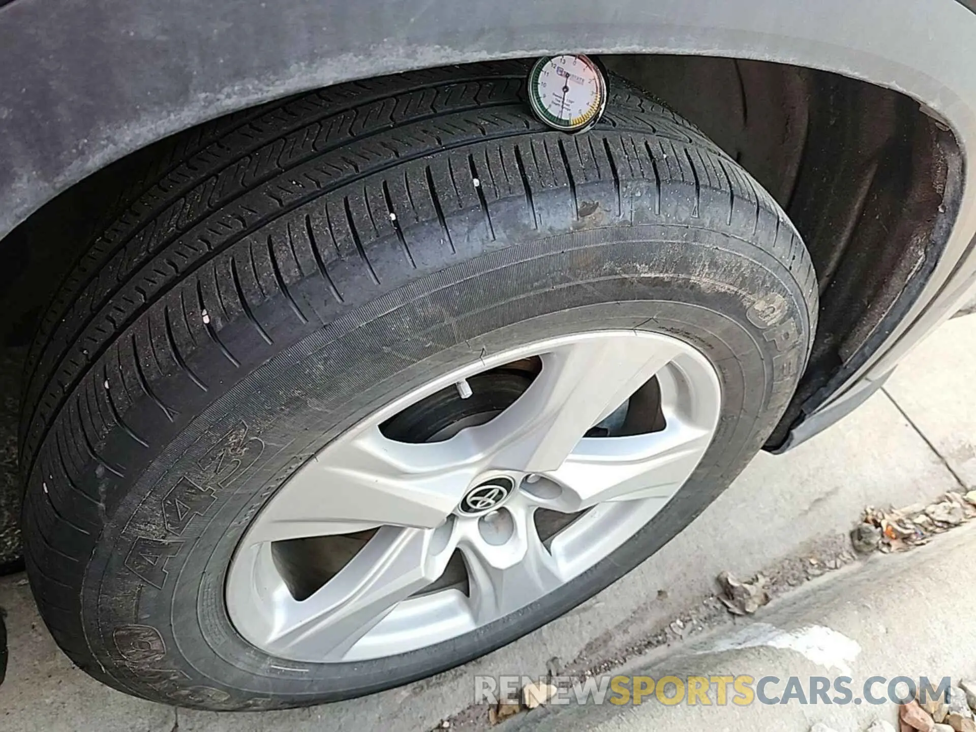 17 fotografías del automóvil dañado 5TDZARAH4MS506916 TOYOTA HIGHLANDER 2021