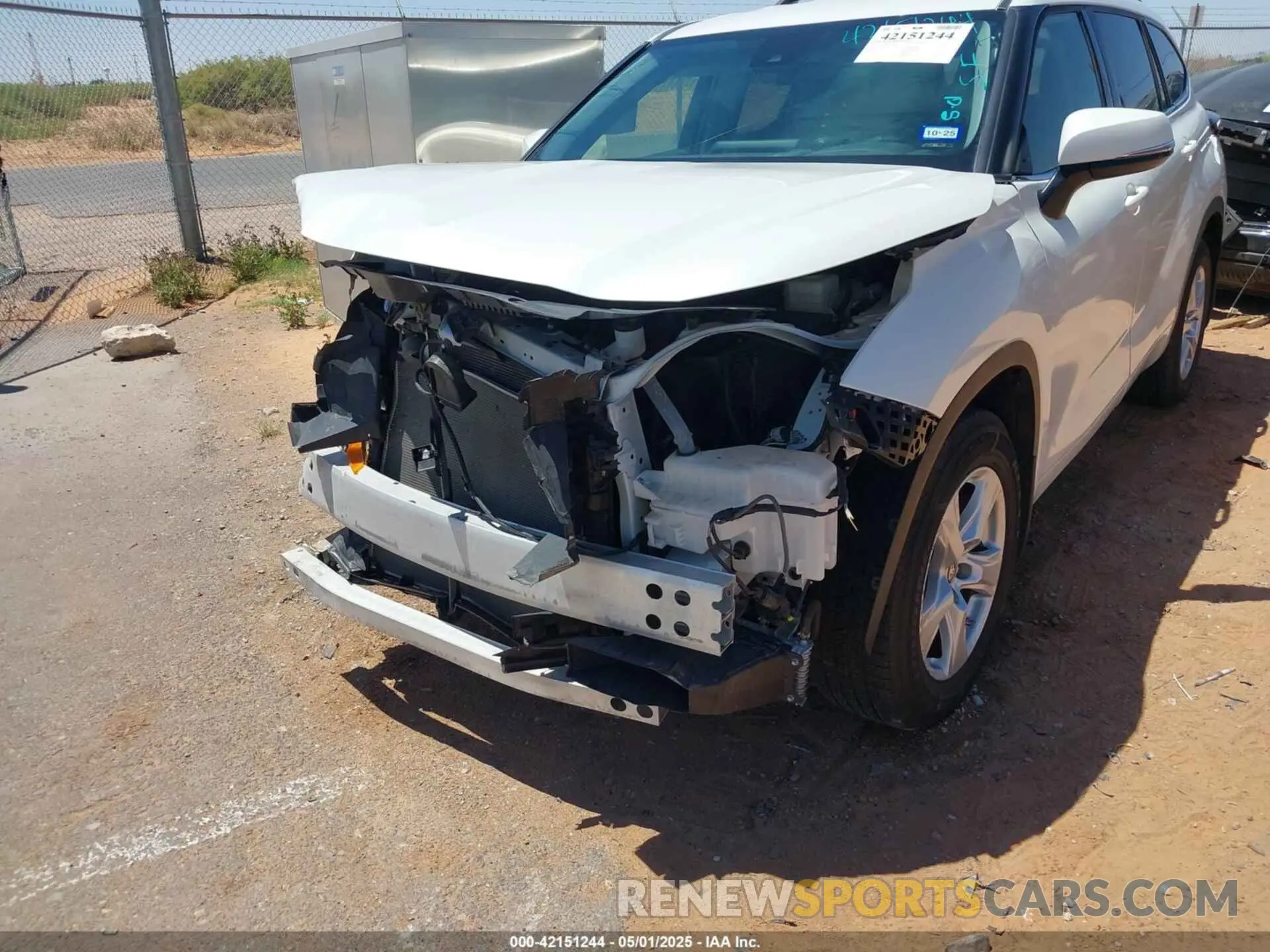 17 fotografías del automóvil dañado 5TDZZRAH1MS071300 TOYOTA HIGHLANDER 2021