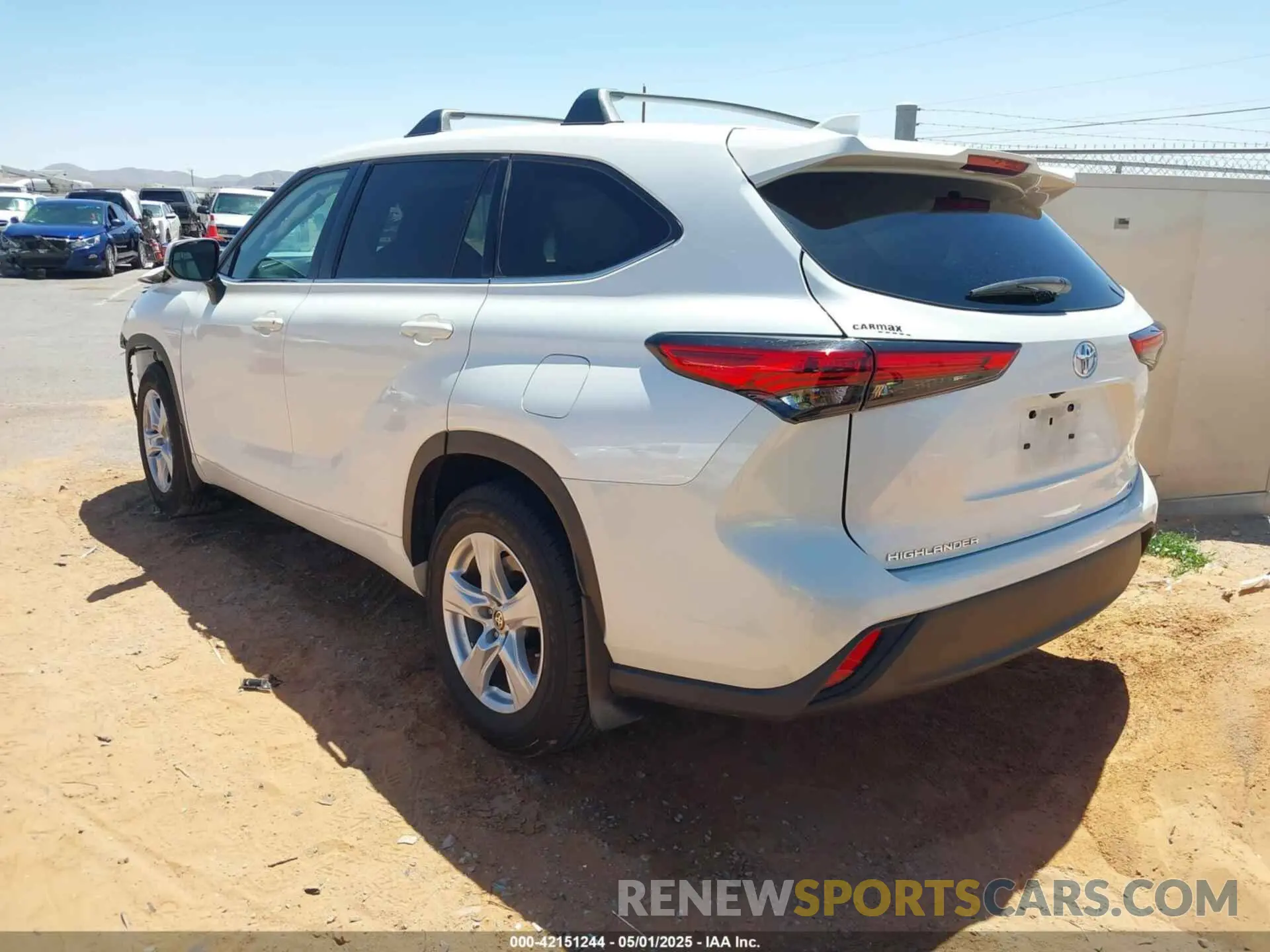3 fotografías del automóvil dañado 5TDZZRAH1MS071300 TOYOTA HIGHLANDER 2021