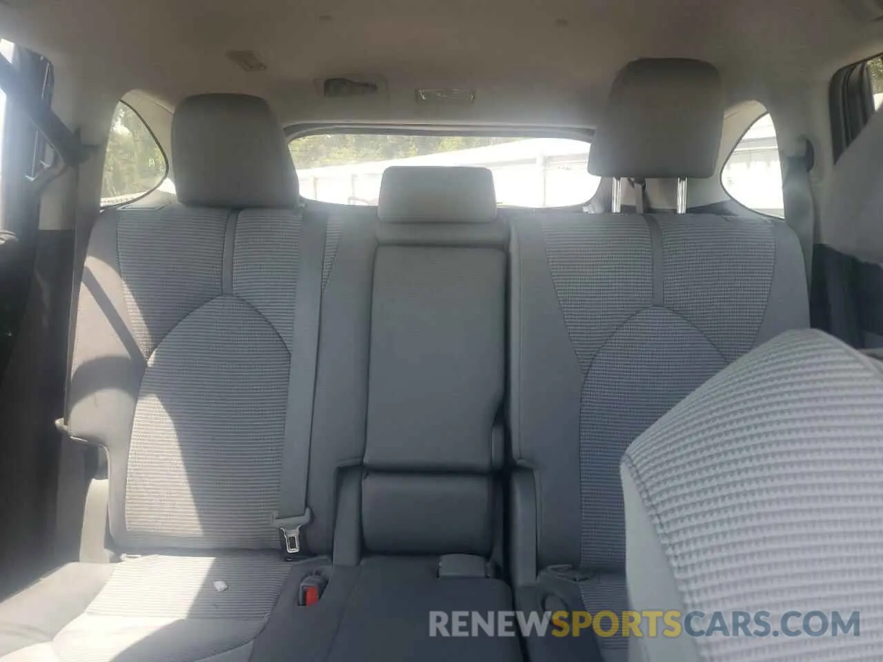 10 fotografías del automóvil dañado 5TDZZRAH1MS086847 TOYOTA HIGHLANDER 2021
