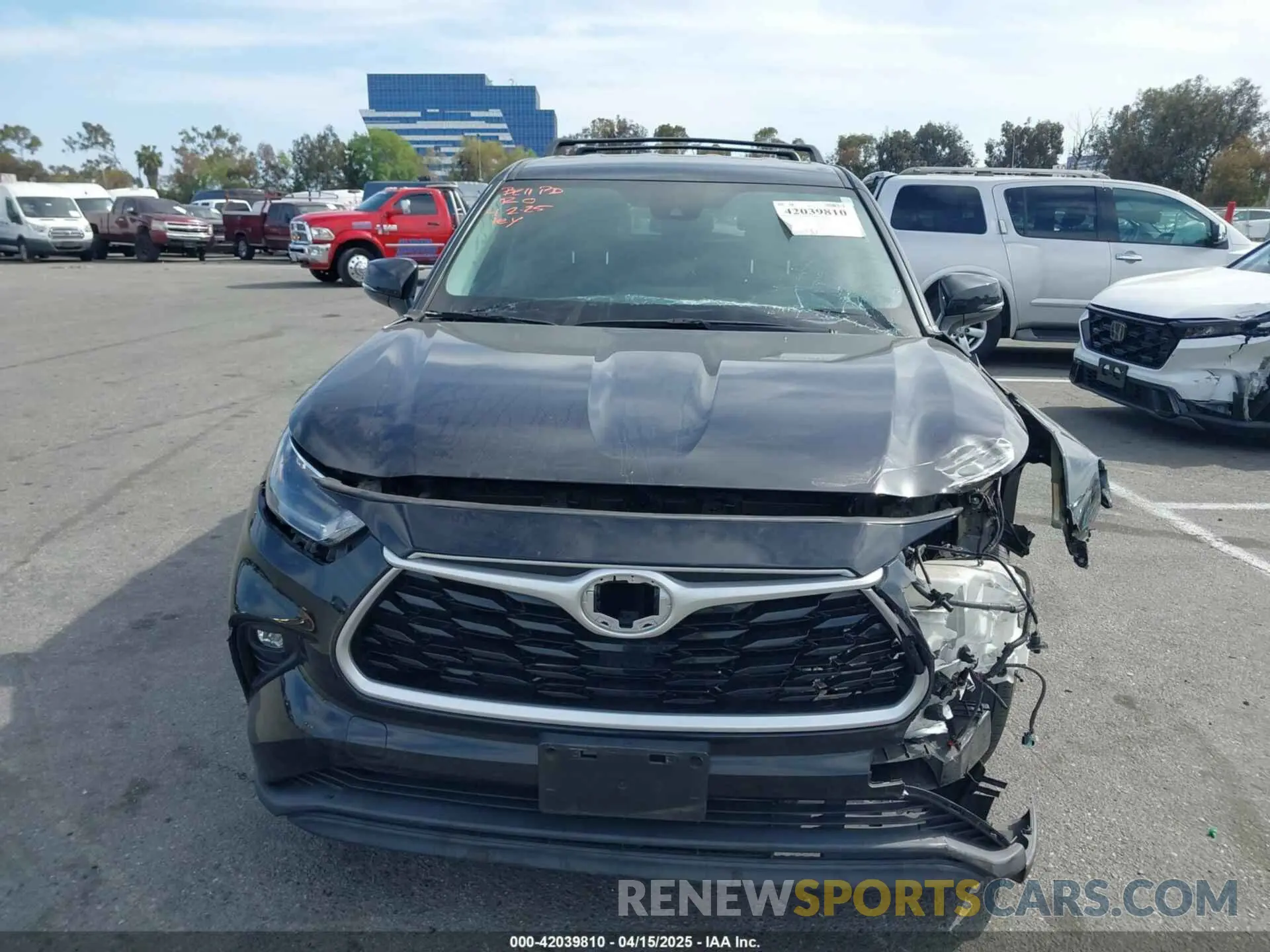12 fotografías del automóvil dañado 5TDZZRAH1MS519762 TOYOTA HIGHLANDER 2021