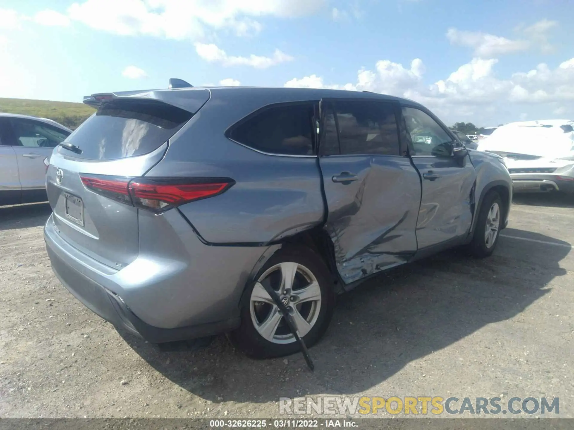 4 fotografías del automóvil dañado 5TDZZRAH5MS066729 TOYOTA HIGHLANDER 2021