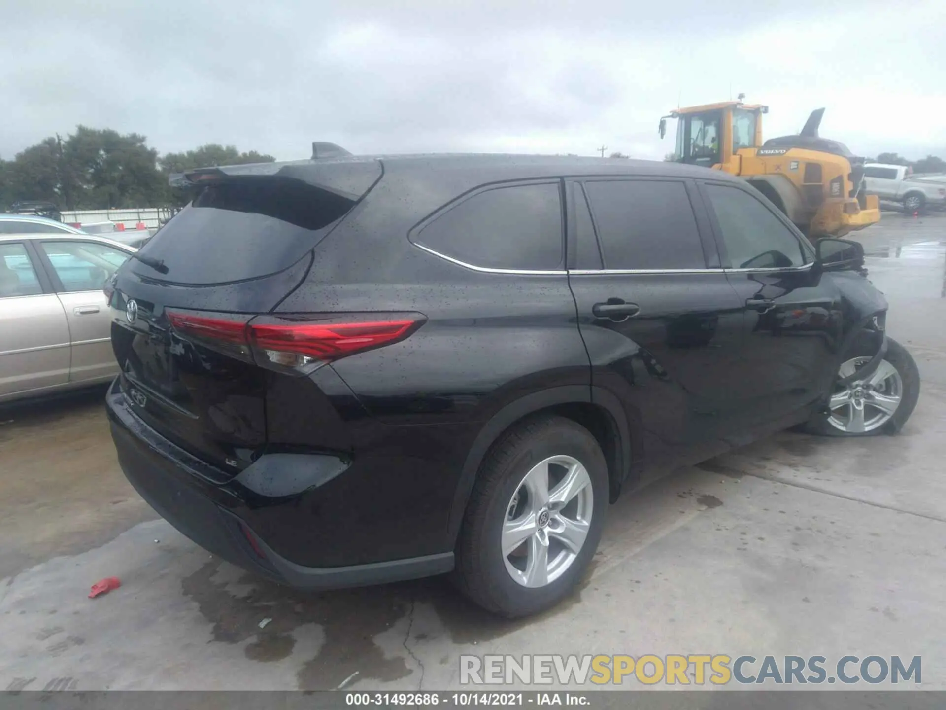 4 fotografías del automóvil dañado 5TDZZRAH5MS525595 TOYOTA HIGHLANDER 2021