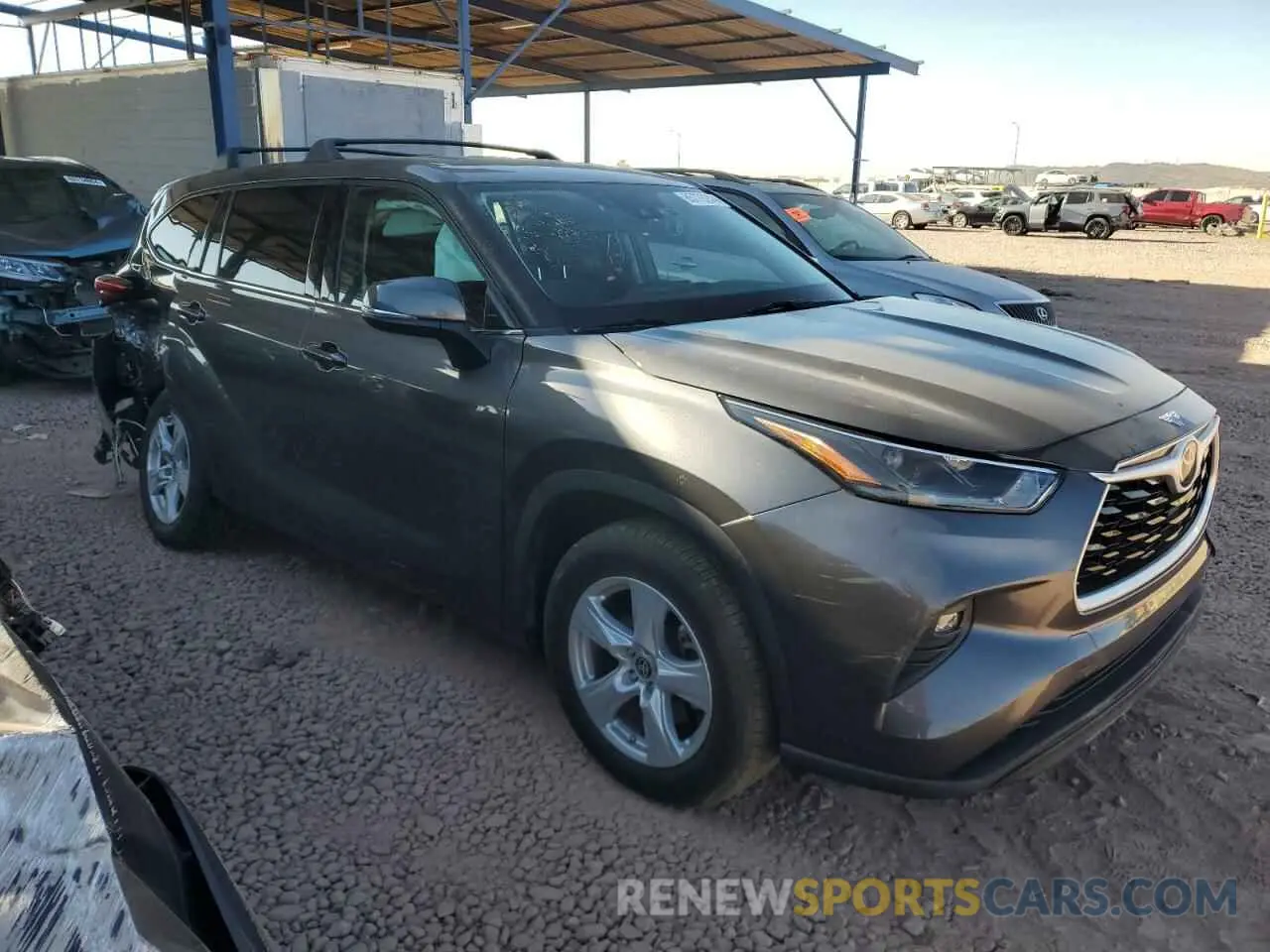 4 fotografías del automóvil dañado 5TDZZRAH6MS517487 TOYOTA HIGHLANDER 2021
