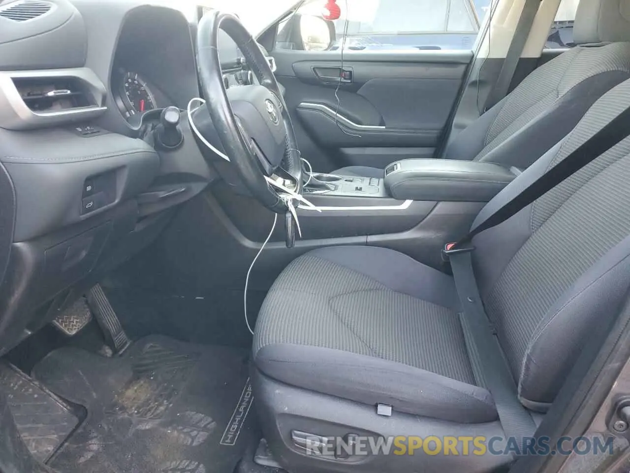 7 fotografías del automóvil dañado 5TDZZRAH6MS517487 TOYOTA HIGHLANDER 2021