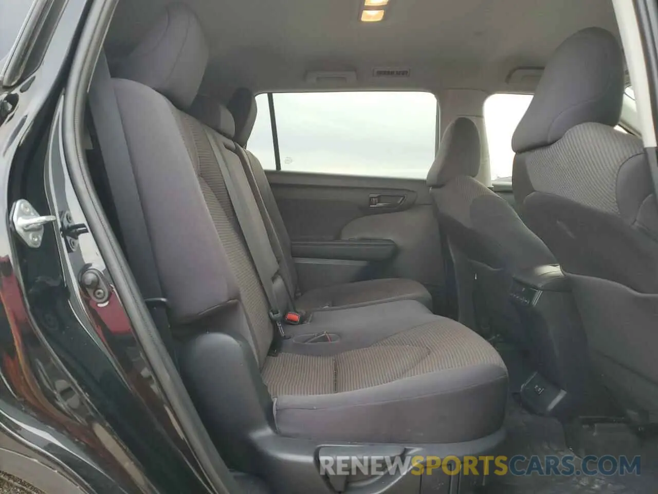 11 fotografías del automóvil dañado 5TDZZRAH8MS053182 TOYOTA HIGHLANDER 2021