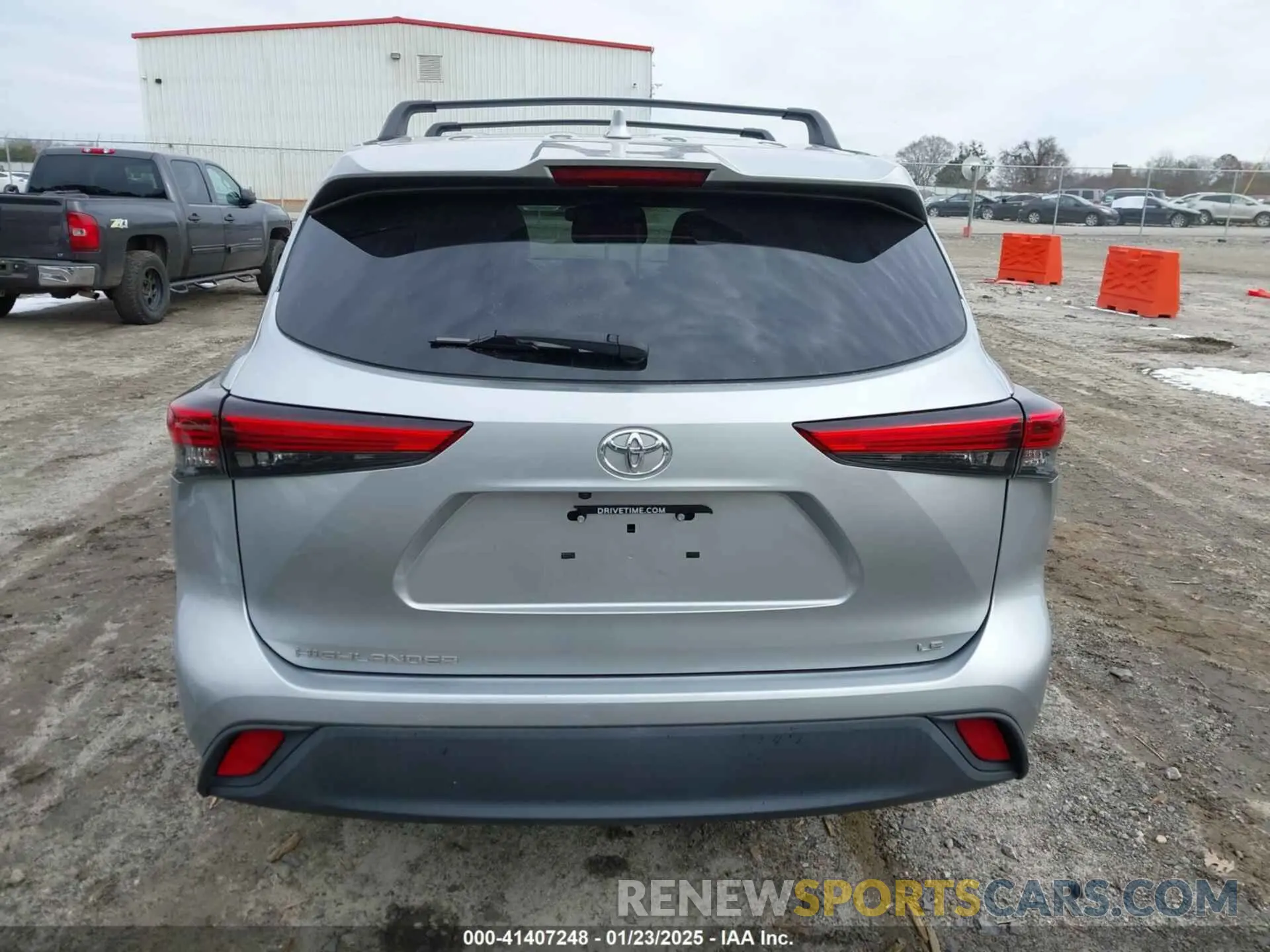 17 fotografías del automóvil dañado 5TDZZRAH9MS529942 TOYOTA HIGHLANDER 2021