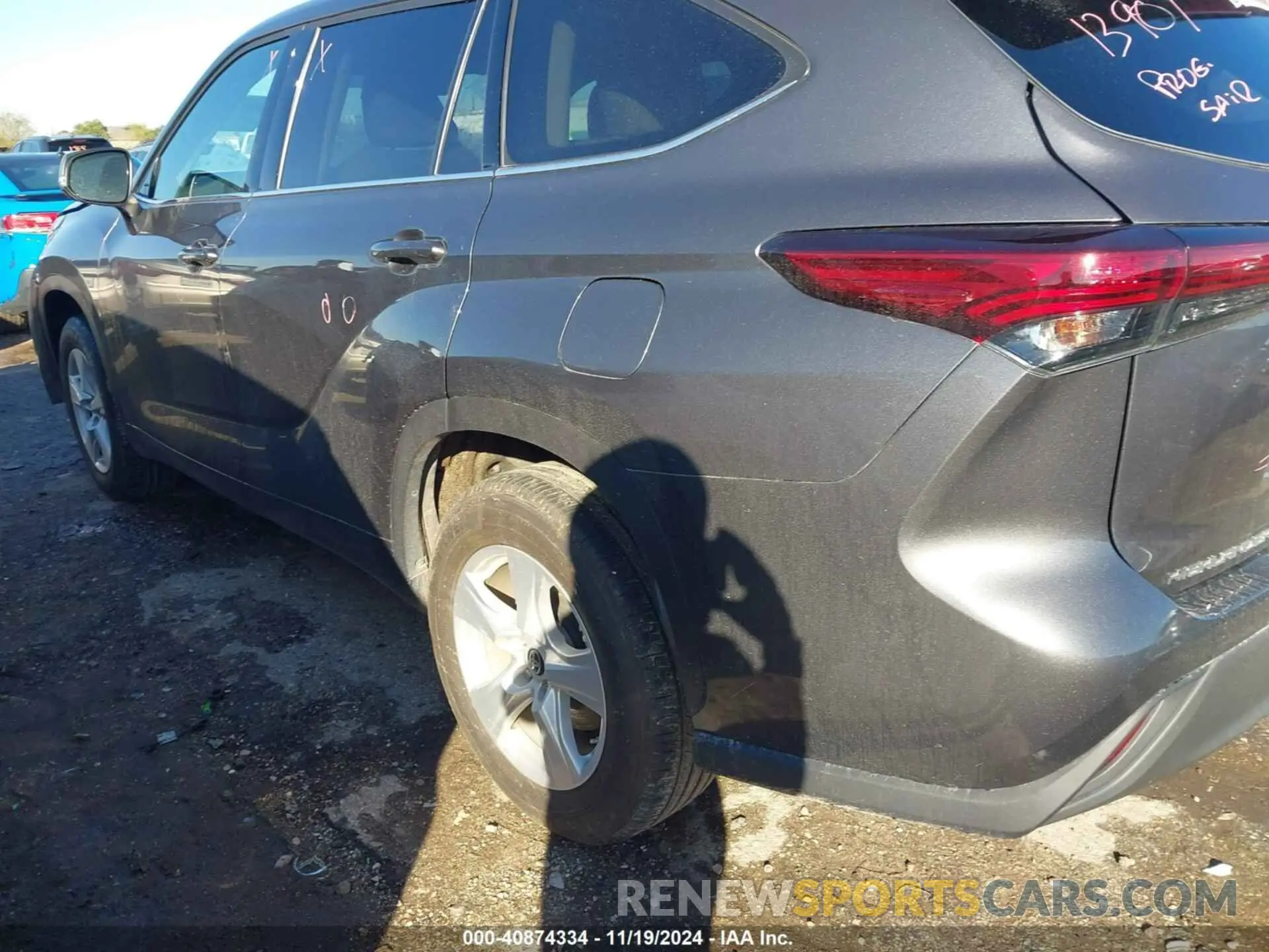 3 fotografías del automóvil dañado 5TDZZRAHXMS517086 TOYOTA HIGHLANDER 2021