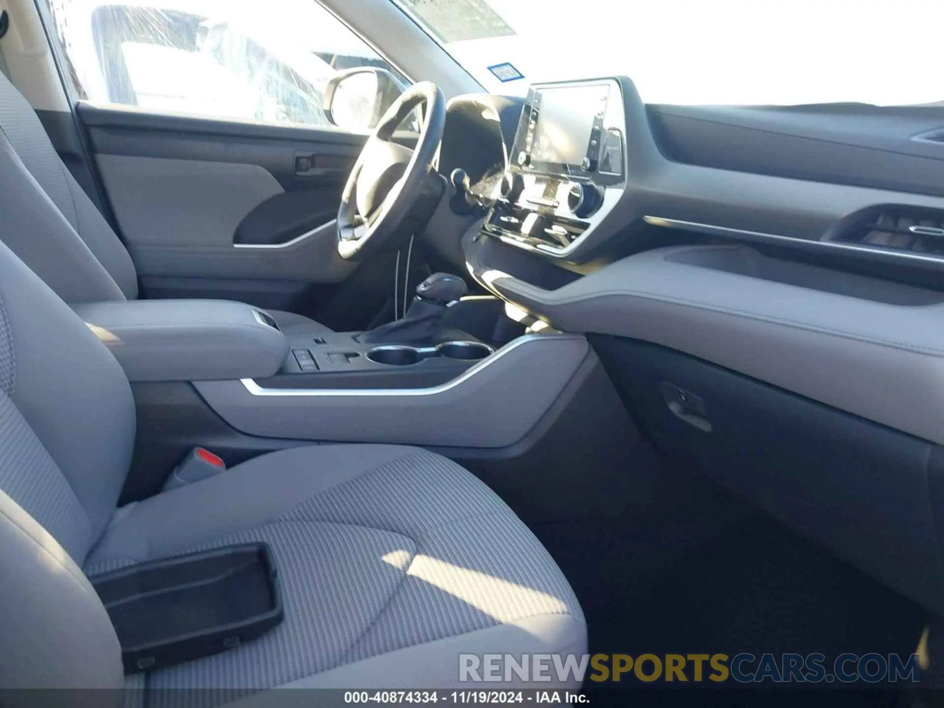 5 fotografías del automóvil dañado 5TDZZRAHXMS517086 TOYOTA HIGHLANDER 2021