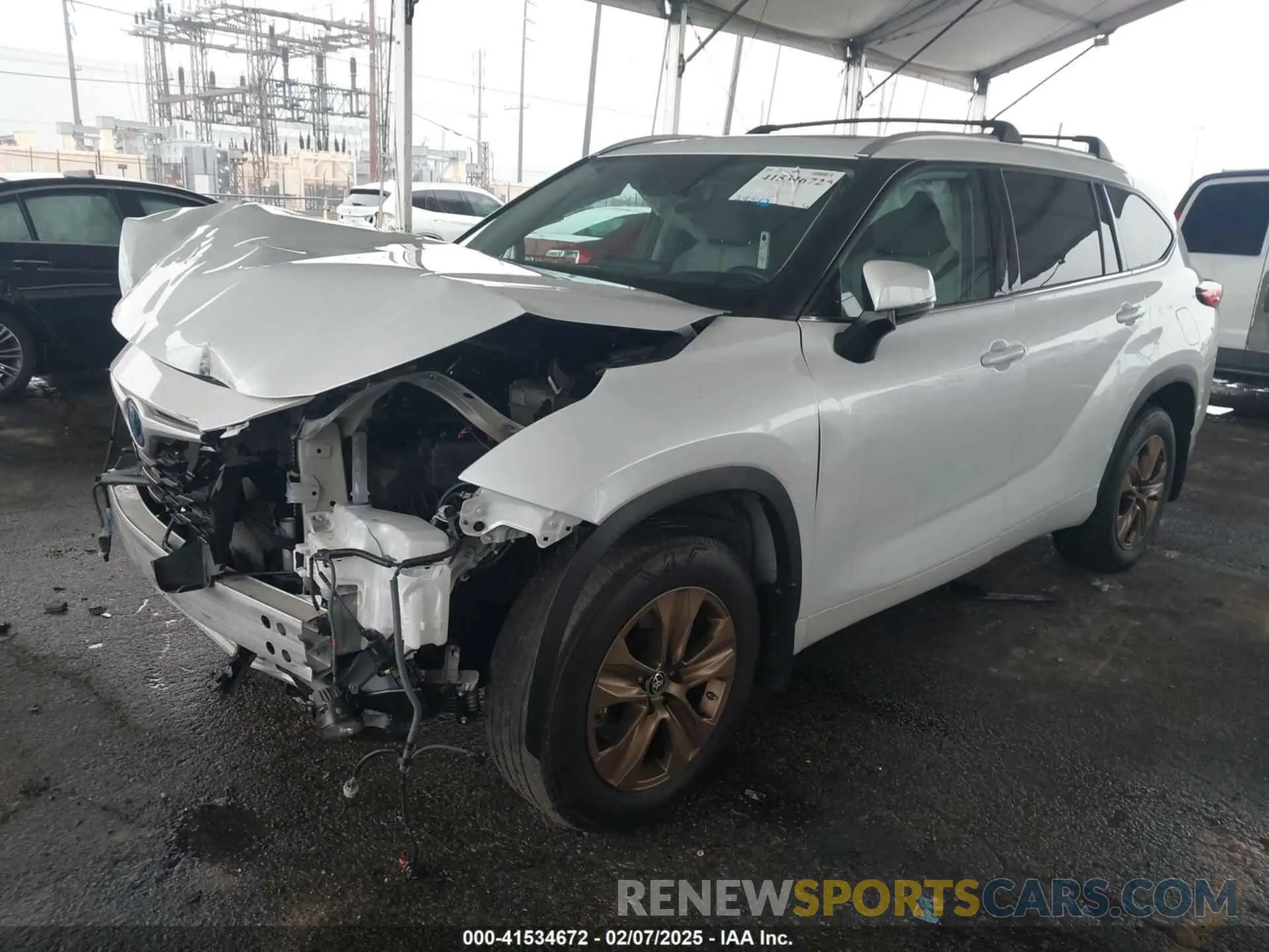 2 fotografías del automóvil dañado 5TDAARAH3NS512317 TOYOTA HIGHLANDER 2022