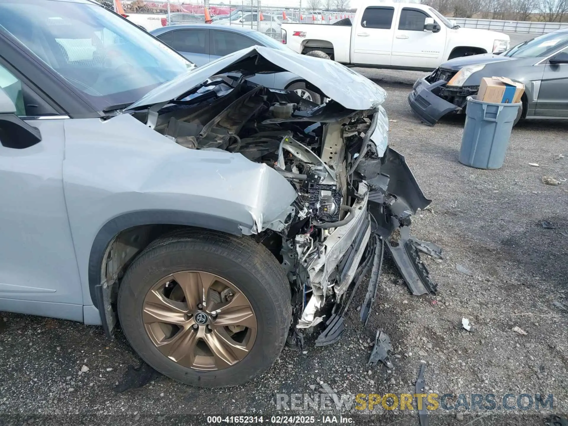18 fotografías del automóvil dañado 5TDAARAH7NS509954 TOYOTA HIGHLANDER 2022