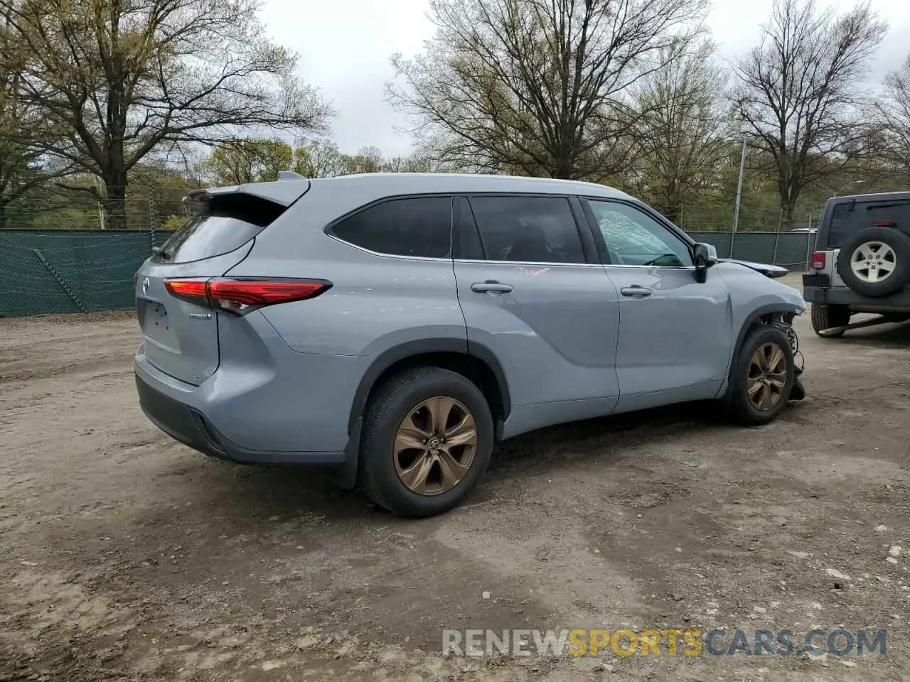 3 fotografías del automóvil dañado 5TDABRCH5NS541179 TOYOTA HIGHLANDER 2022