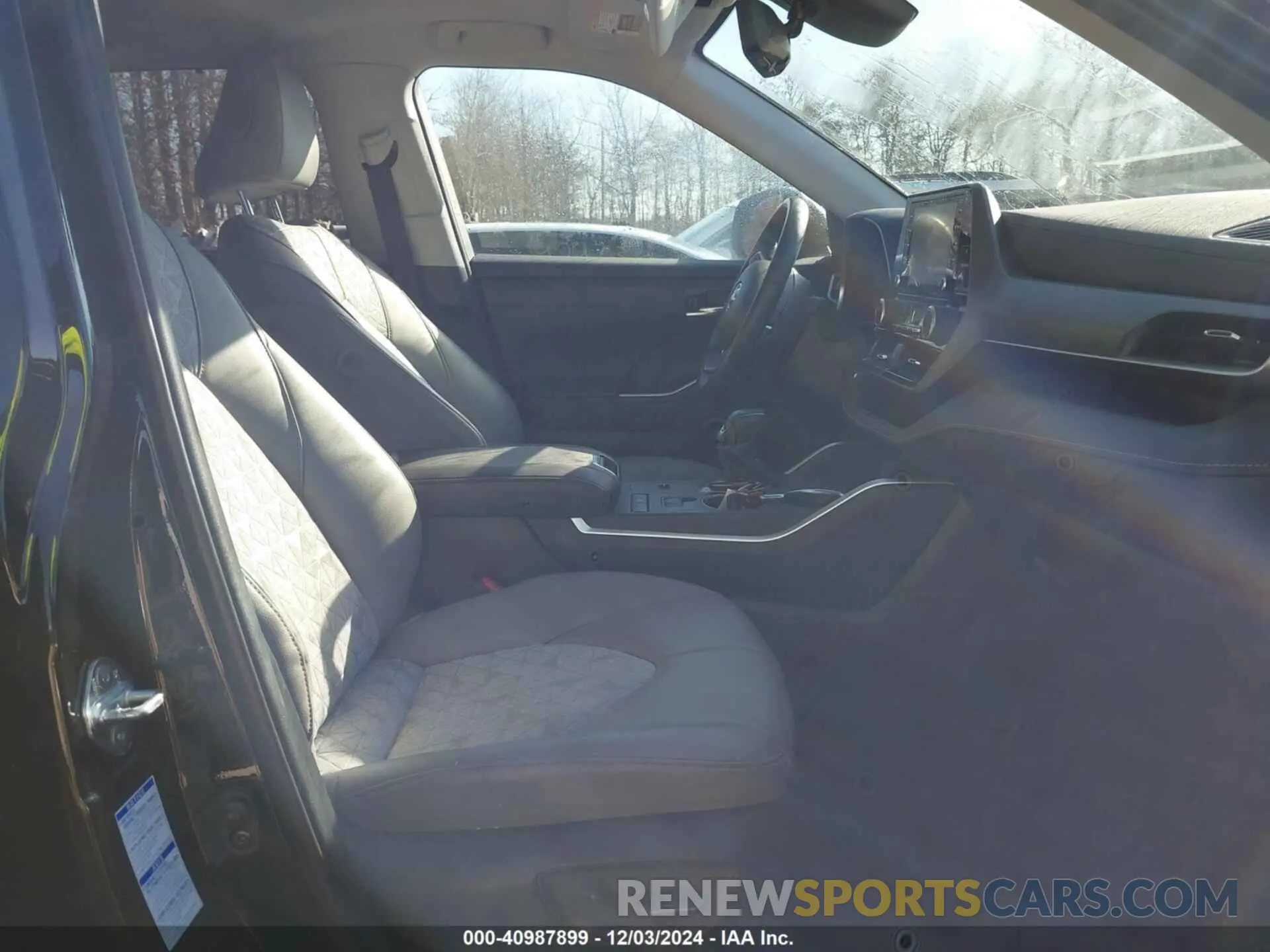 5 fotografías del automóvil dañado 5TDABRCHXNS562500 TOYOTA HIGHLANDER 2022