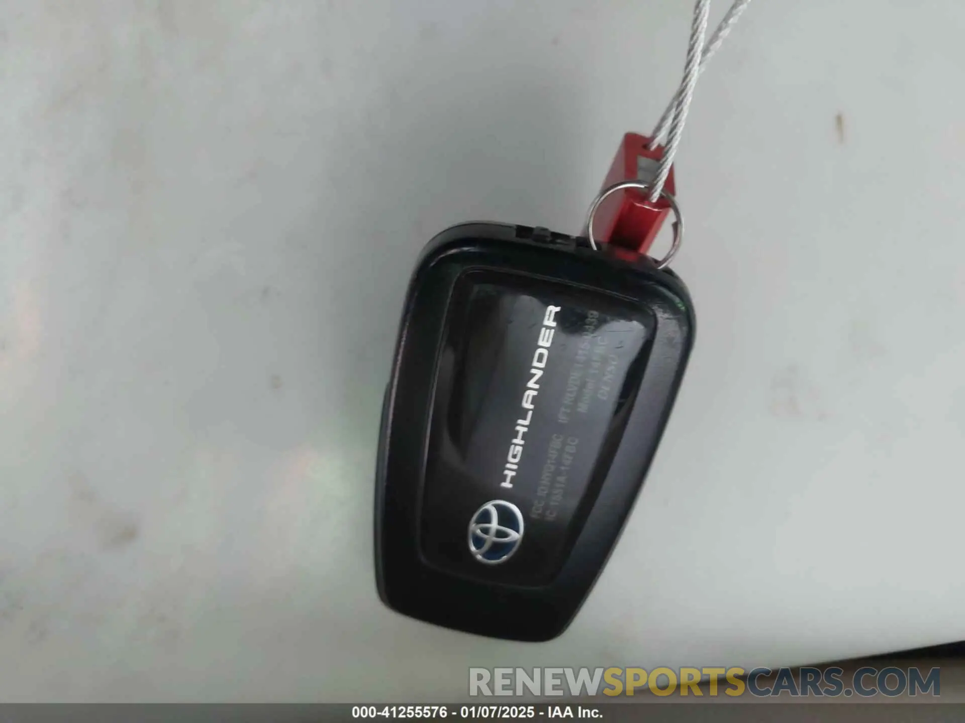 11 fotografías del automóvil dañado 5TDBBRCH9NS561553 TOYOTA HIGHLANDER 2022