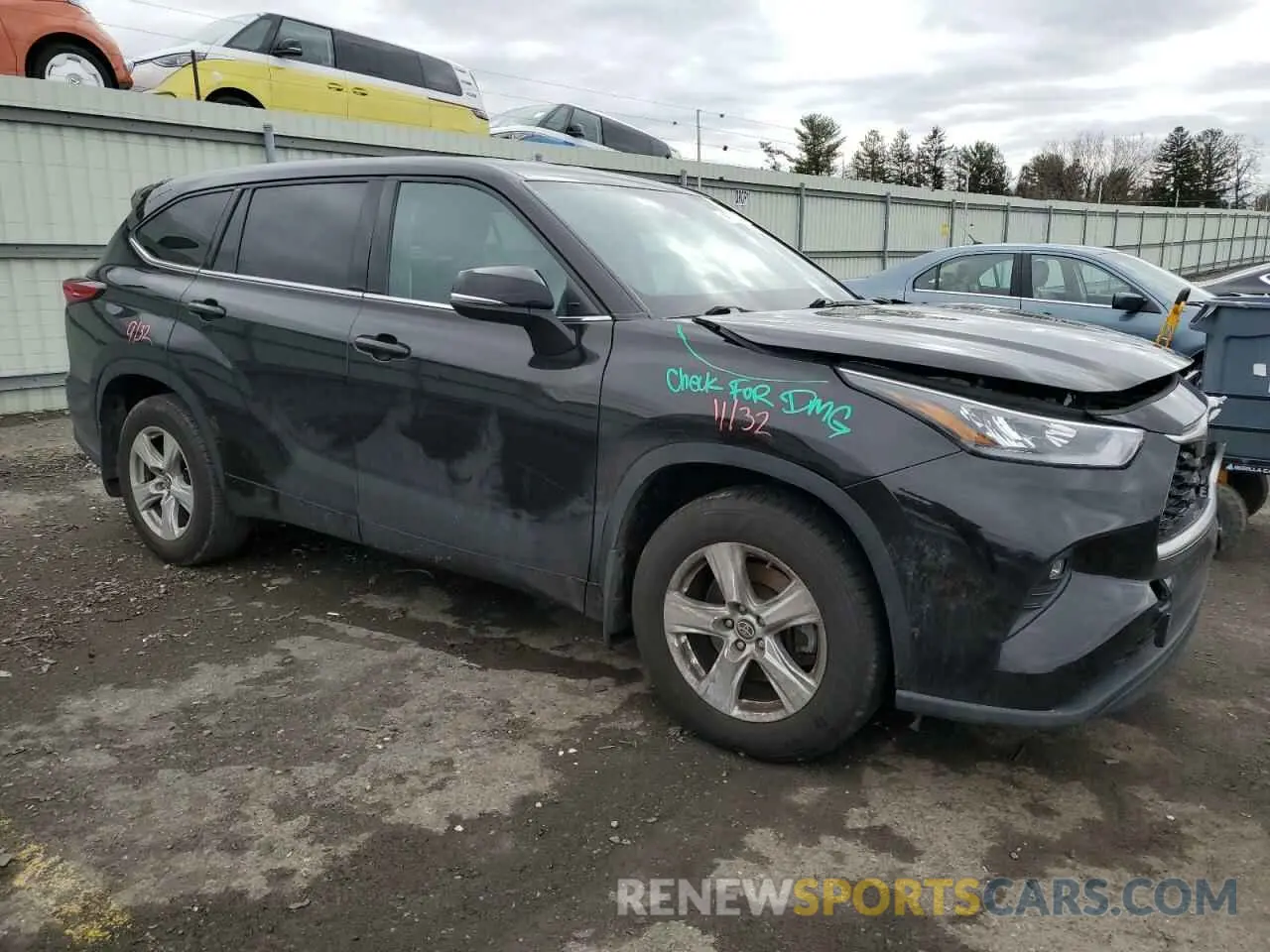 4 fotografías del automóvil dañado 5TDBZRBH0NS174967 TOYOTA HIGHLANDER 2022