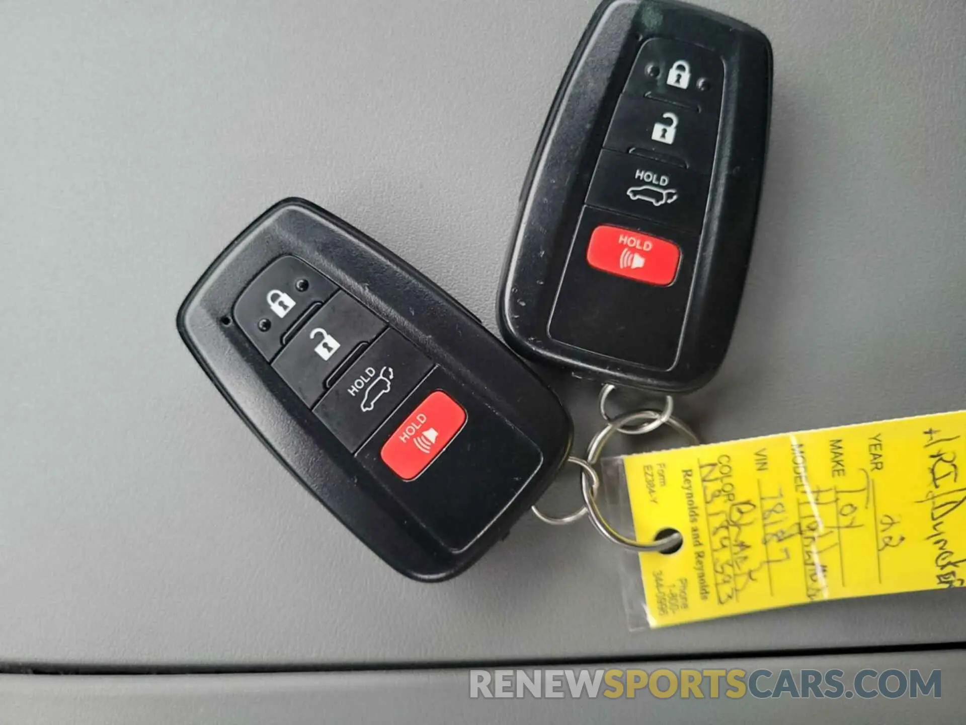 11 fotografías del automóvil dañado 5TDBZRBH2NS184593 TOYOTA HIGHLANDER 2022