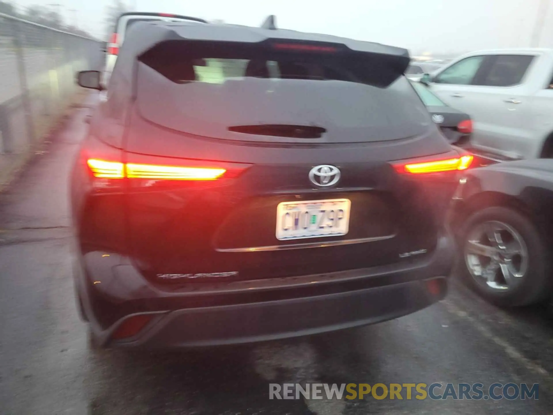 17 fotografías del automóvil dañado 5TDBZRBH2NS184593 TOYOTA HIGHLANDER 2022