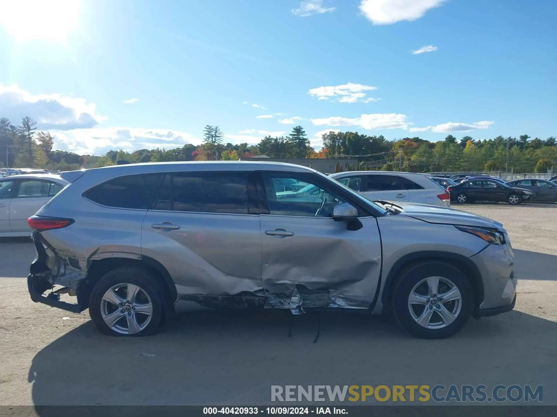 13 fotografías del automóvil dañado 5TDBZRBH2NS578630 TOYOTA HIGHLANDER 2022