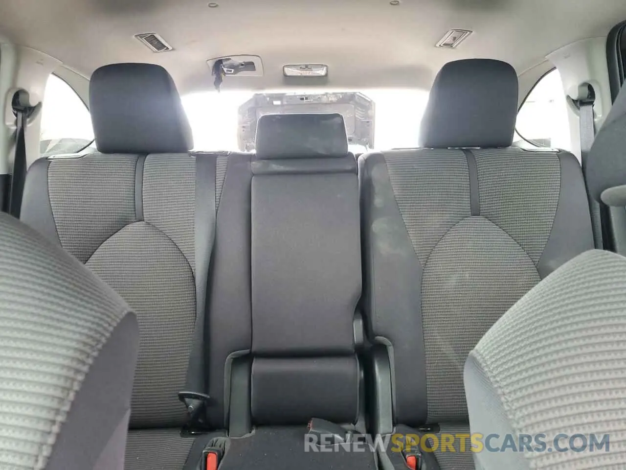 10 fotografías del automóvil dañado 5TDBZRBH3NS204463 TOYOTA HIGHLANDER 2022