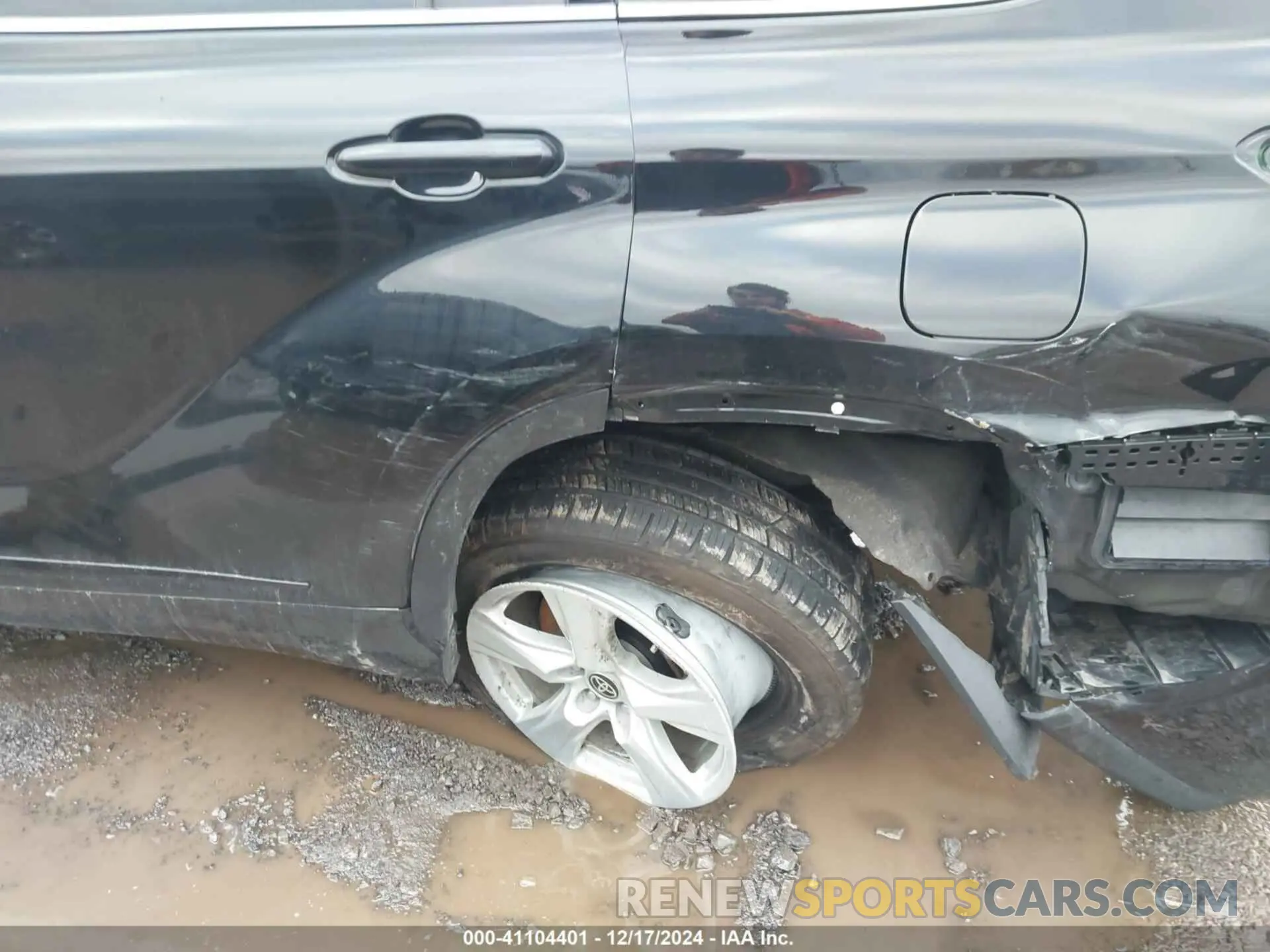 18 fotografías del automóvil dañado 5TDBZRBH6NS595396 TOYOTA HIGHLANDER 2022