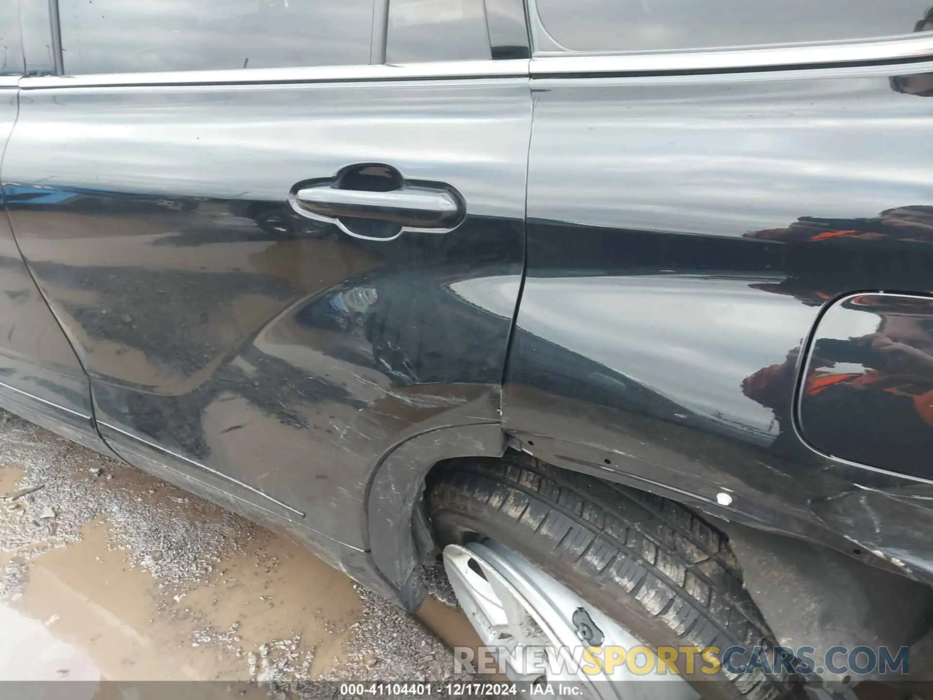 19 fotografías del automóvil dañado 5TDBZRBH6NS595396 TOYOTA HIGHLANDER 2022