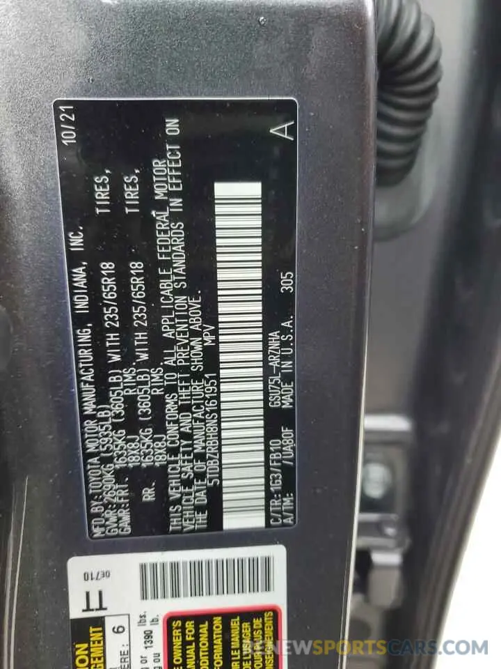 13 fotografías del automóvil dañado 5TDBZRBH8NS161951 TOYOTA HIGHLANDER 2022