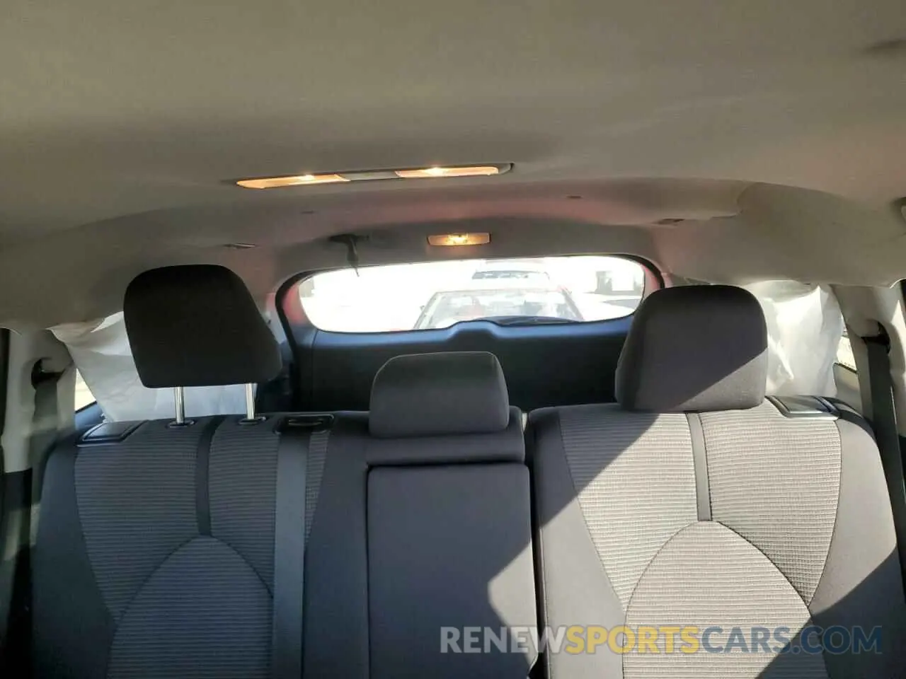10 fotografías del automóvil dañado 5TDBZRBHXNS561767 TOYOTA HIGHLANDER 2022