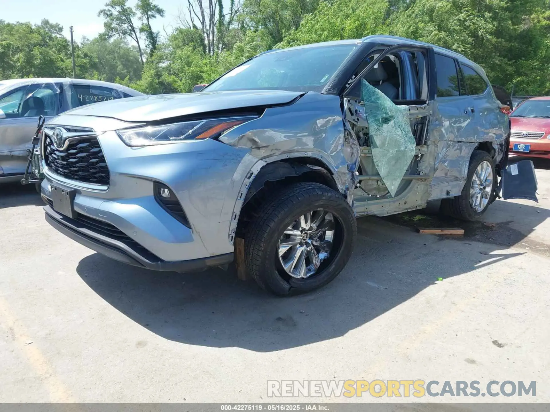 2 fotografías del automóvil dañado 5TDDZRBH0NS192331 TOYOTA HIGHLANDER 2022