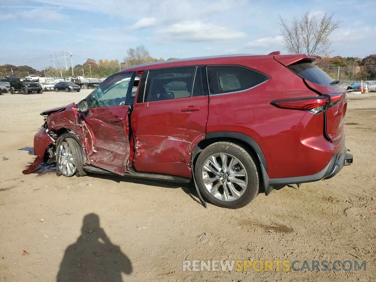 2 fotografías del automóvil dañado 5TDDZRBH4NS565483 TOYOTA HIGHLANDER 2022