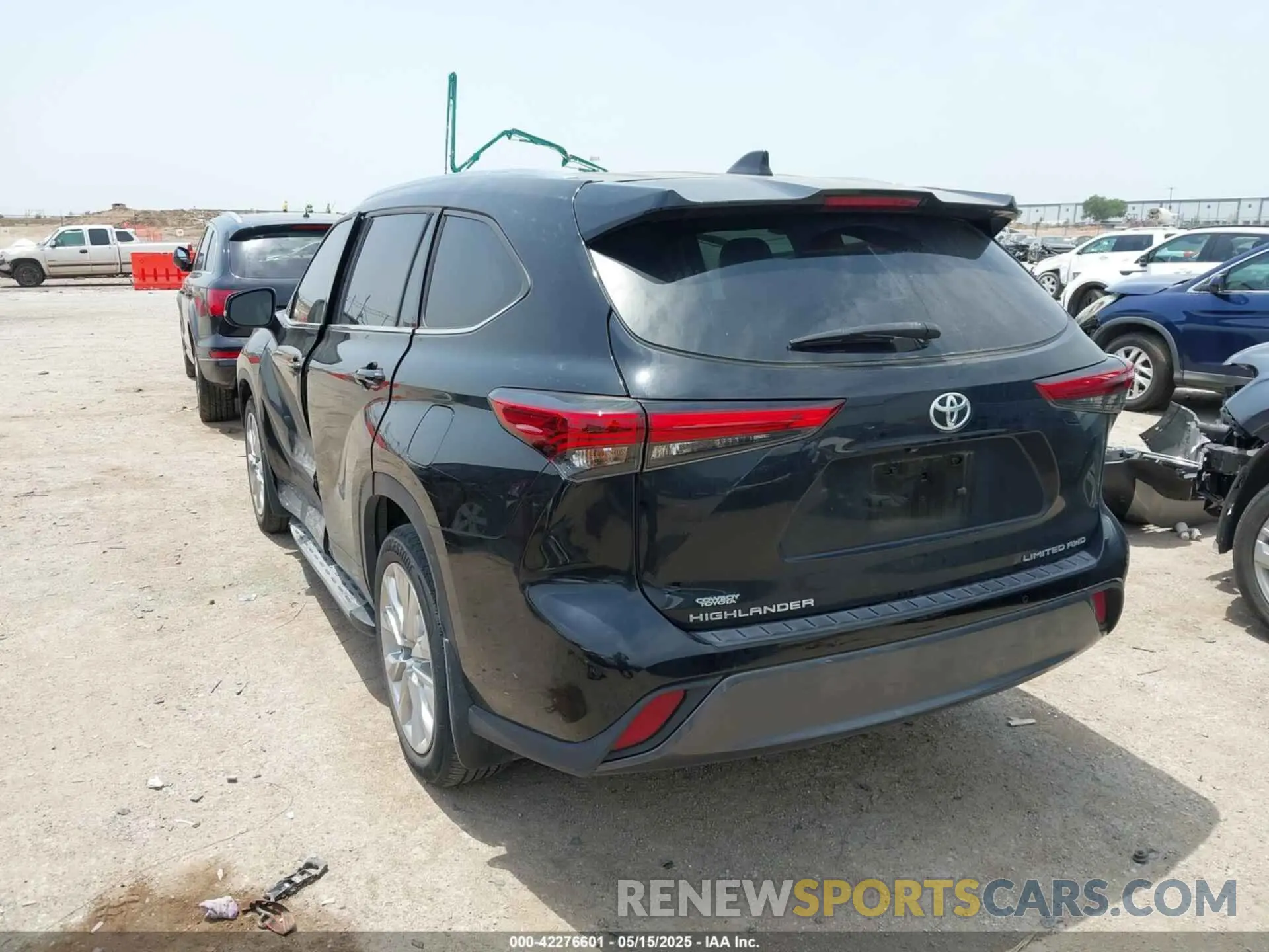 3 fotografías del automóvil dañado 5TDDZRBH7NS224241 TOYOTA HIGHLANDER 2022