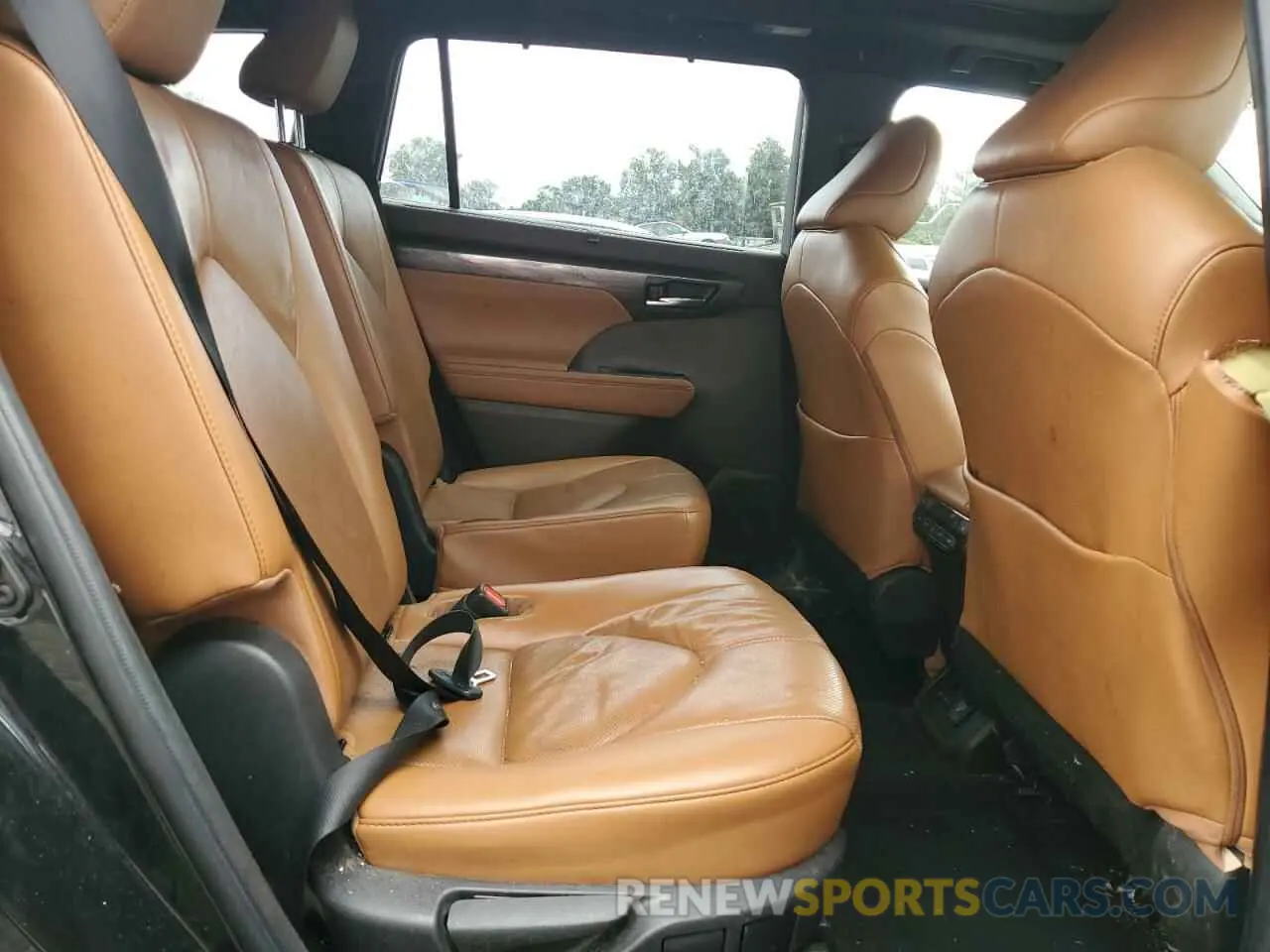 6 fotografías del automóvil dañado 5TDEBRCH5NS086903 TOYOTA HIGHLANDER 2022