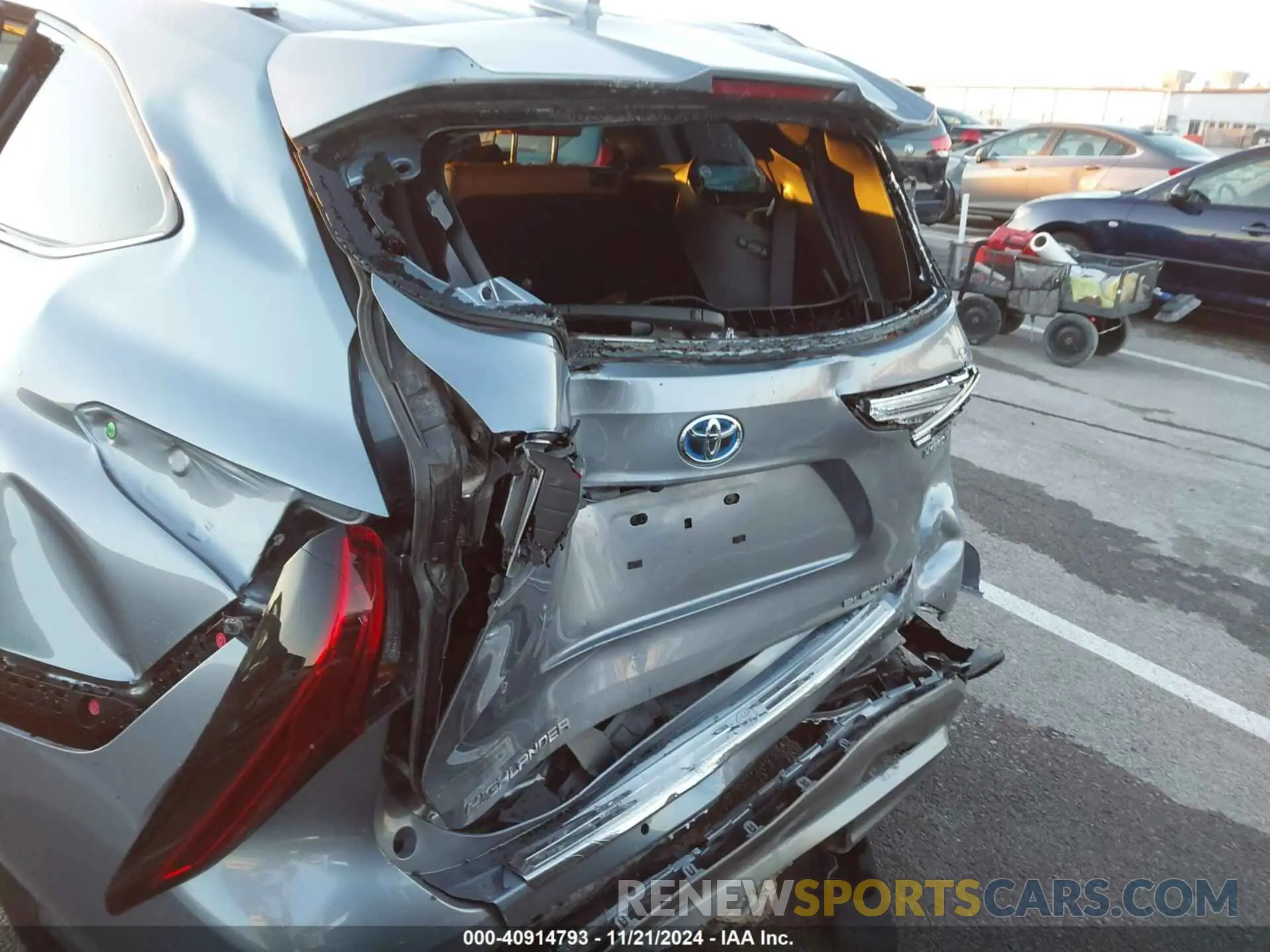 6 fotografías del automóvil dañado 5TDEBRCH5NS090708 TOYOTA HIGHLANDER 2022