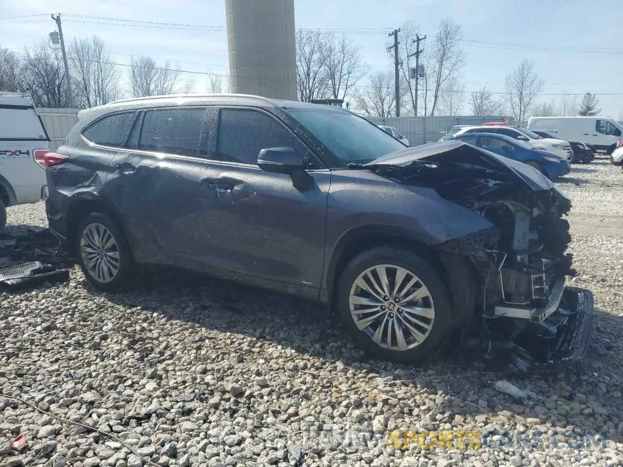 4 fotografías del automóvil dañado 5TDEBRCH7NS089088 TOYOTA HIGHLANDER 2022
