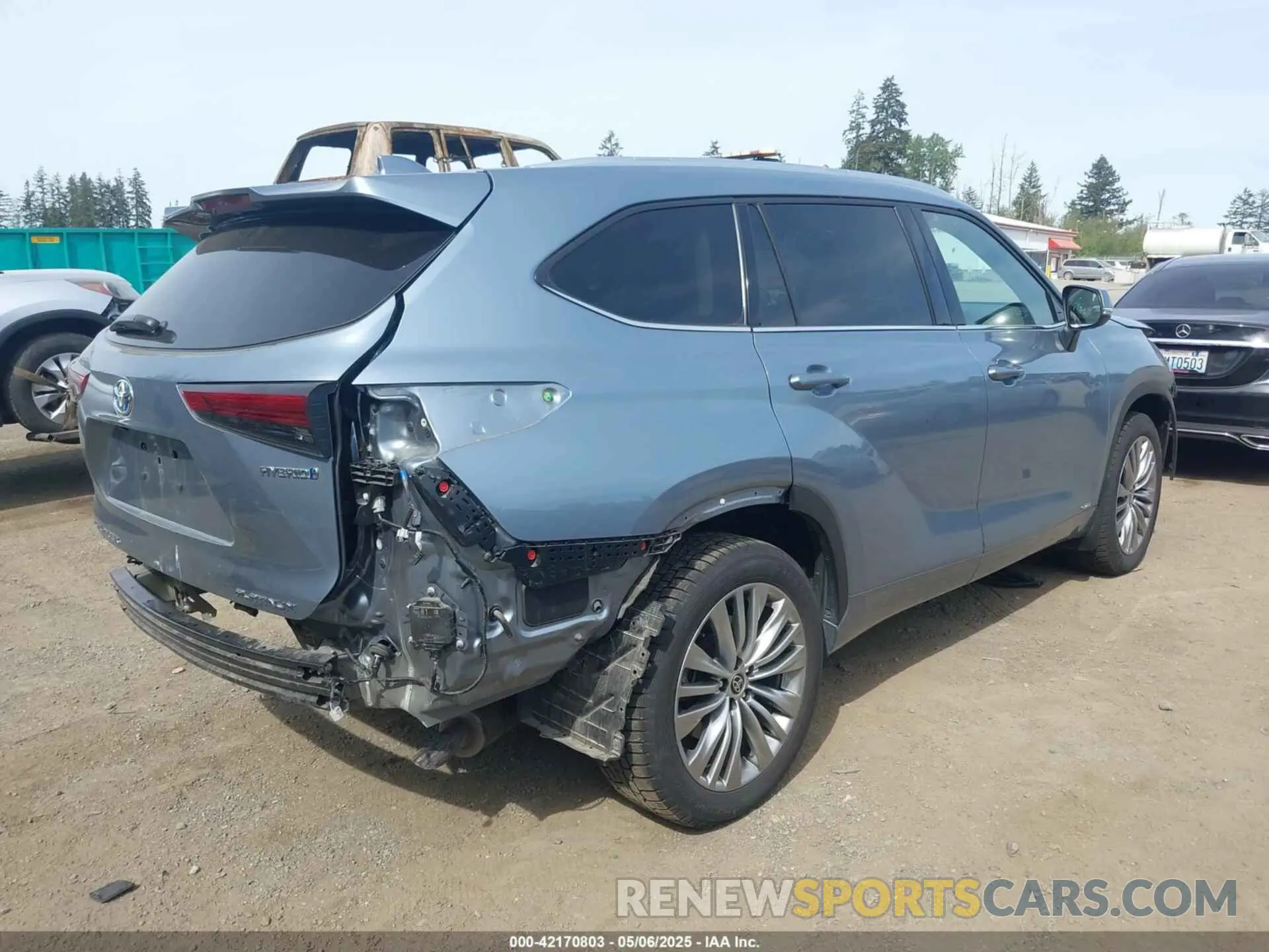 4 fotografías del automóvil dañado 5TDEBRCH7NS098017 TOYOTA HIGHLANDER 2022