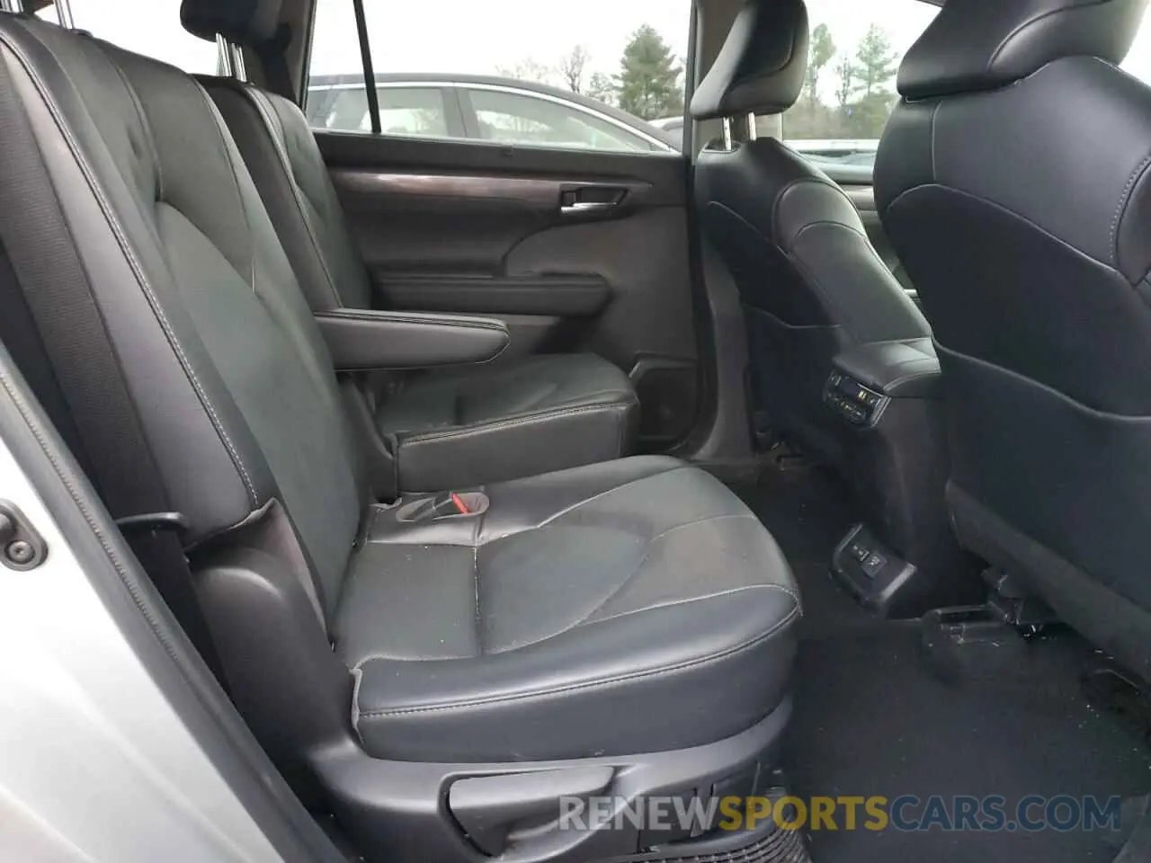 11 fotografías del automóvil dañado 5TDFARAH0NS013786 TOYOTA HIGHLANDER 2022