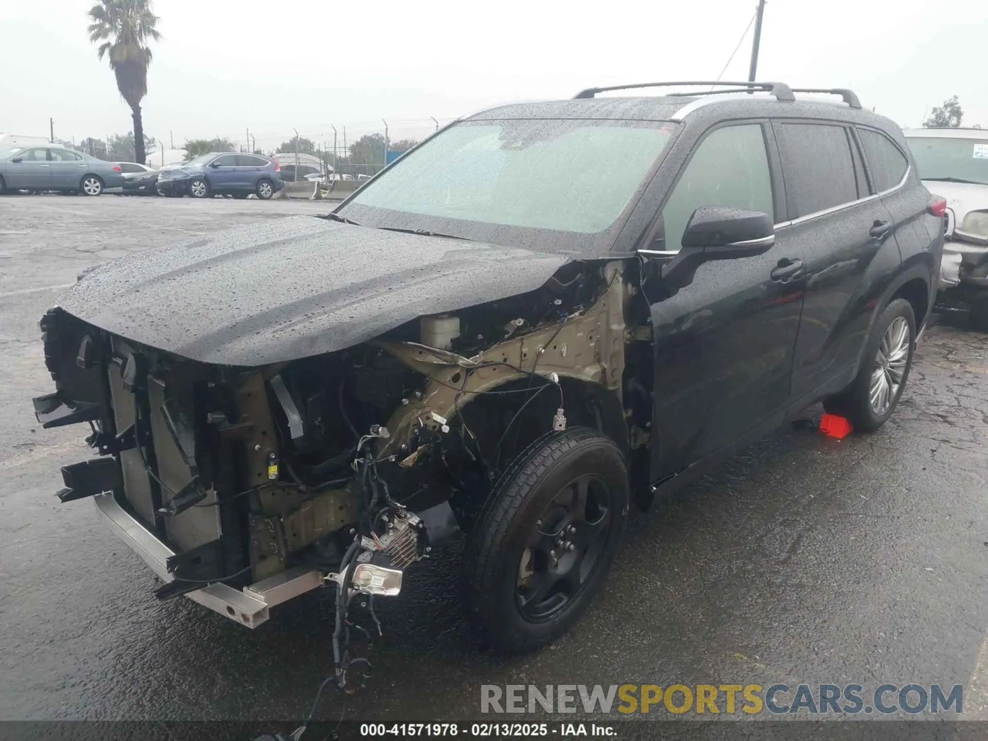 2 fotografías del automóvil dañado 5TDFZRAH1NS128521 TOYOTA HIGHLANDER 2022