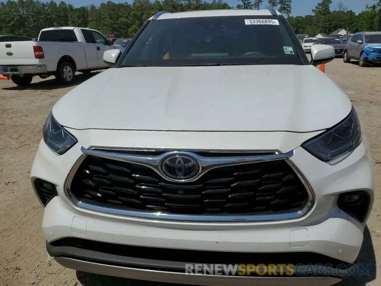 5 fotografías del automóvil dañado 5TDFZRAH2NS102168 TOYOTA HIGHLANDER 2022