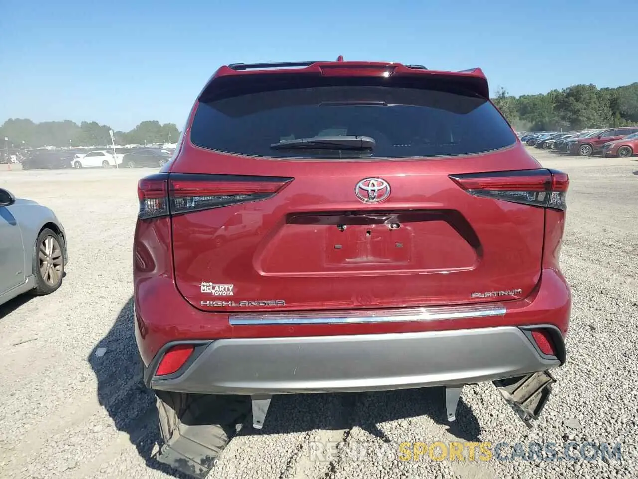 6 fotografías del automóvil dañado 5TDFZRAH5NS103220 TOYOTA HIGHLANDER 2022