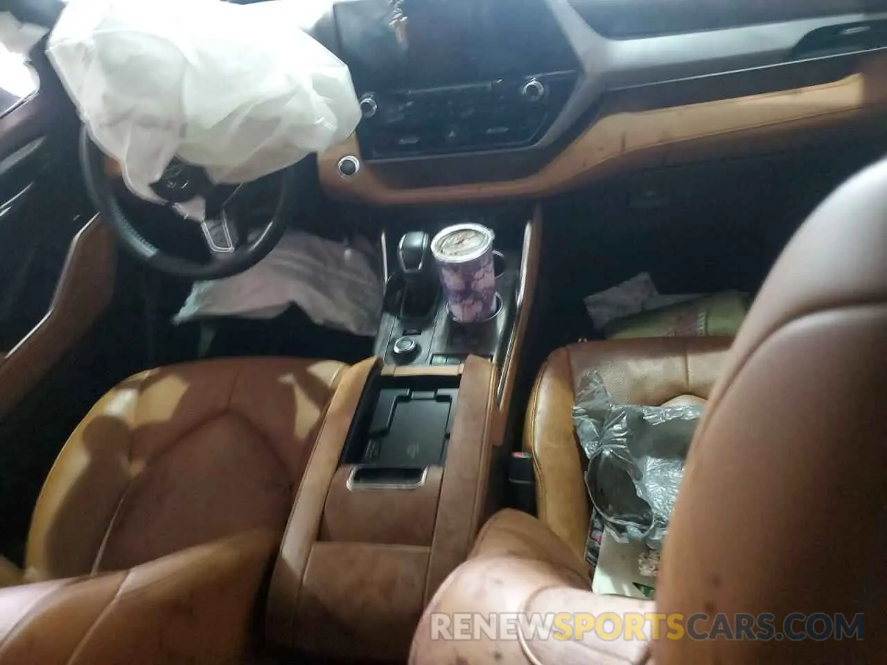 8 fotografías del automóvil dañado 5TDFZRBH5NS161441 TOYOTA HIGHLANDER 2022