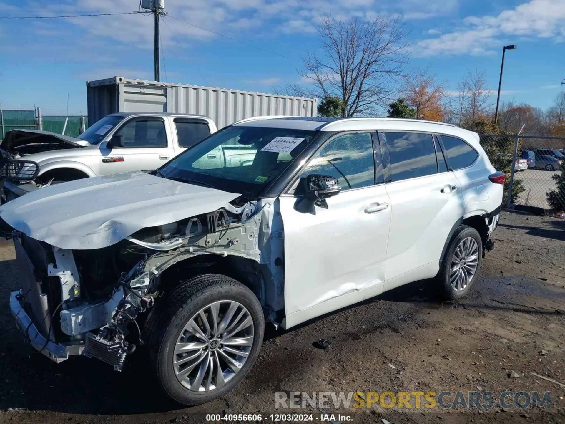 2 fotografías del automóvil dañado 5TDFZRBH9NS168036 TOYOTA HIGHLANDER 2022