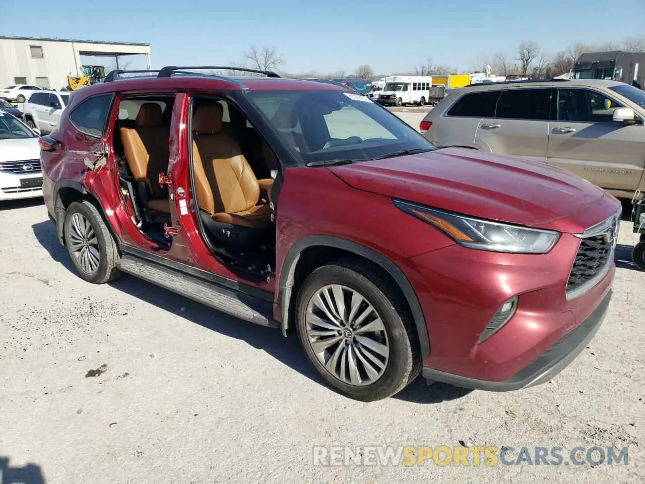 4 fotografías del automóvil dañado 5TDFZRBHXNS228745 TOYOTA HIGHLANDER 2022