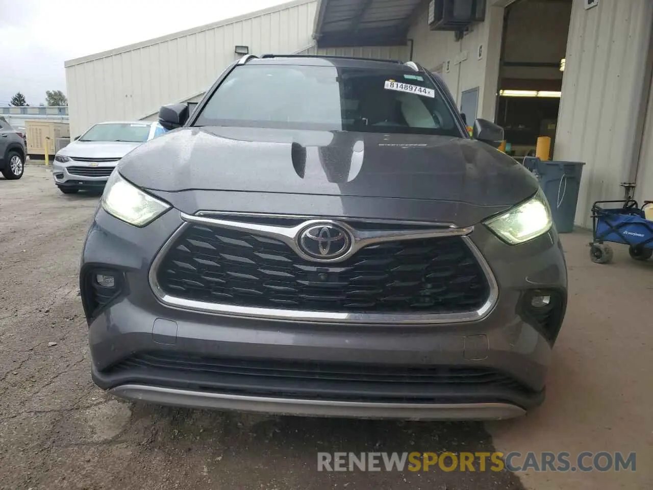 5 fotografías del automóvil dañado 5TDFZRBHXNS234447 TOYOTA HIGHLANDER 2022