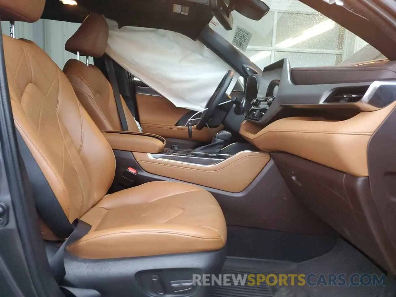 7 fotografías del automóvil dañado 5TDFZRBHXNS234447 TOYOTA HIGHLANDER 2022