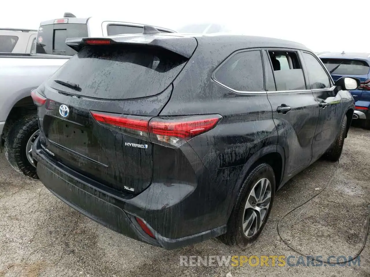 4 fotografías del automóvil dañado 5TDGARAH5NS512751 TOYOTA HIGHLANDER 2022