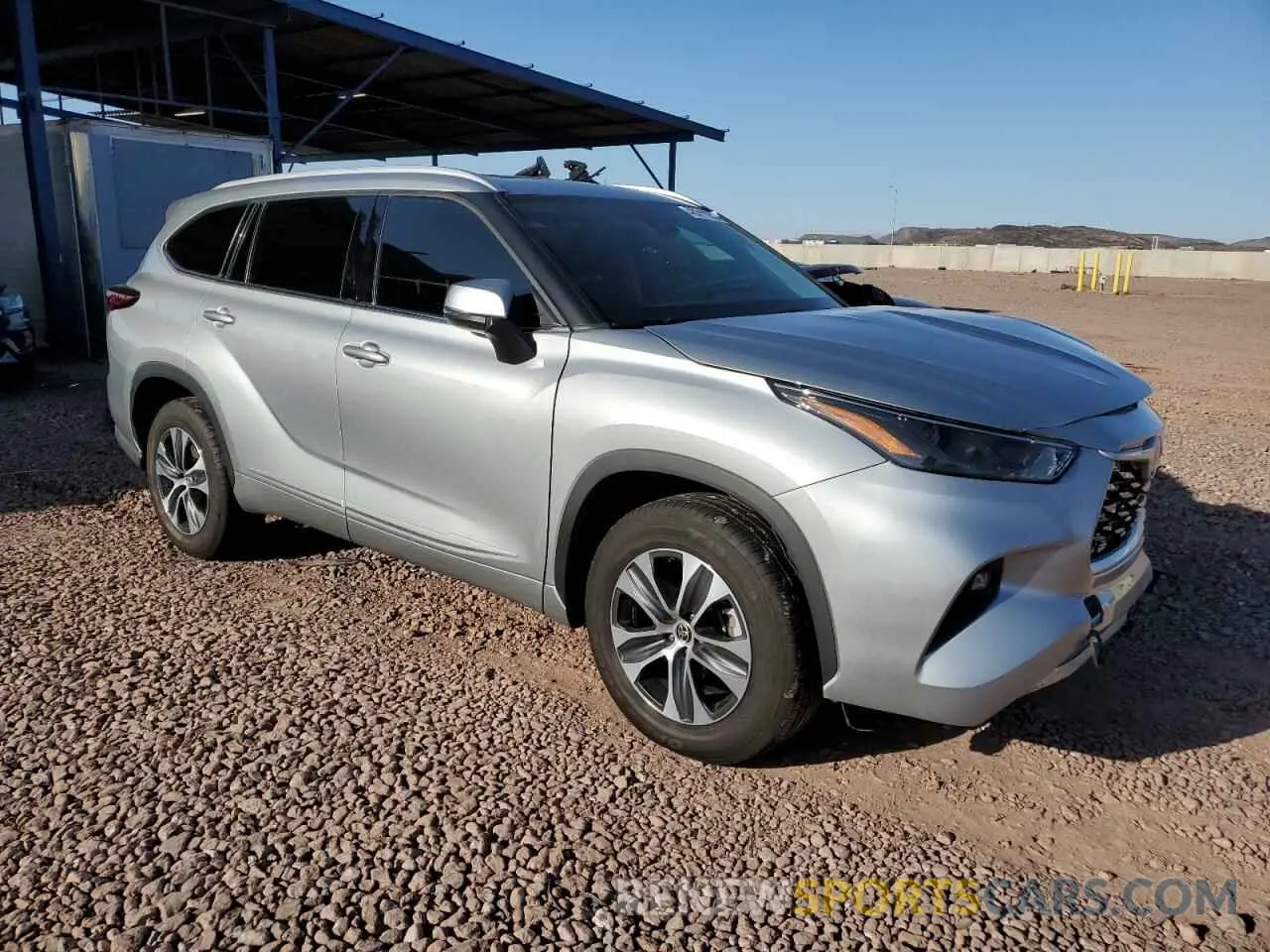 4 fotografías del automóvil dañado 5TDGARAH5NS516055 TOYOTA HIGHLANDER 2022