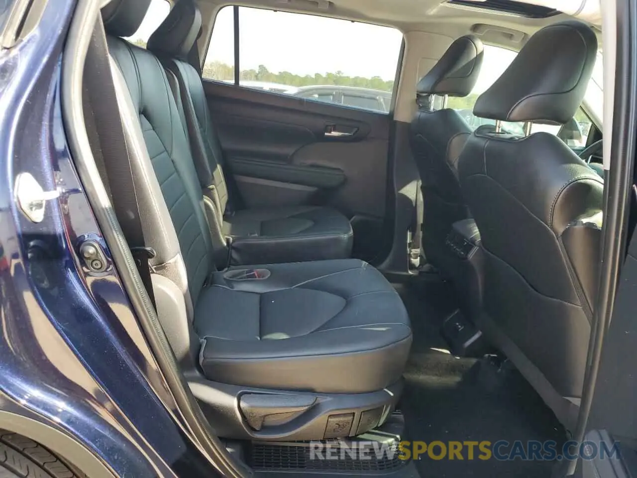 11 fotografías del automóvil dañado 5TDGARAH9NS512333 TOYOTA HIGHLANDER 2022