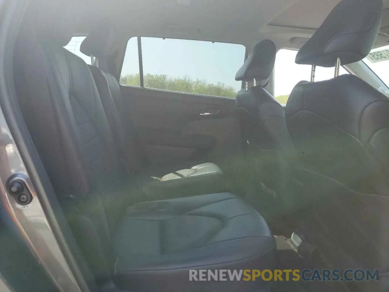 11 fotografías del automóvil dañado 5TDGBRCH0NS547806 TOYOTA HIGHLANDER 2022