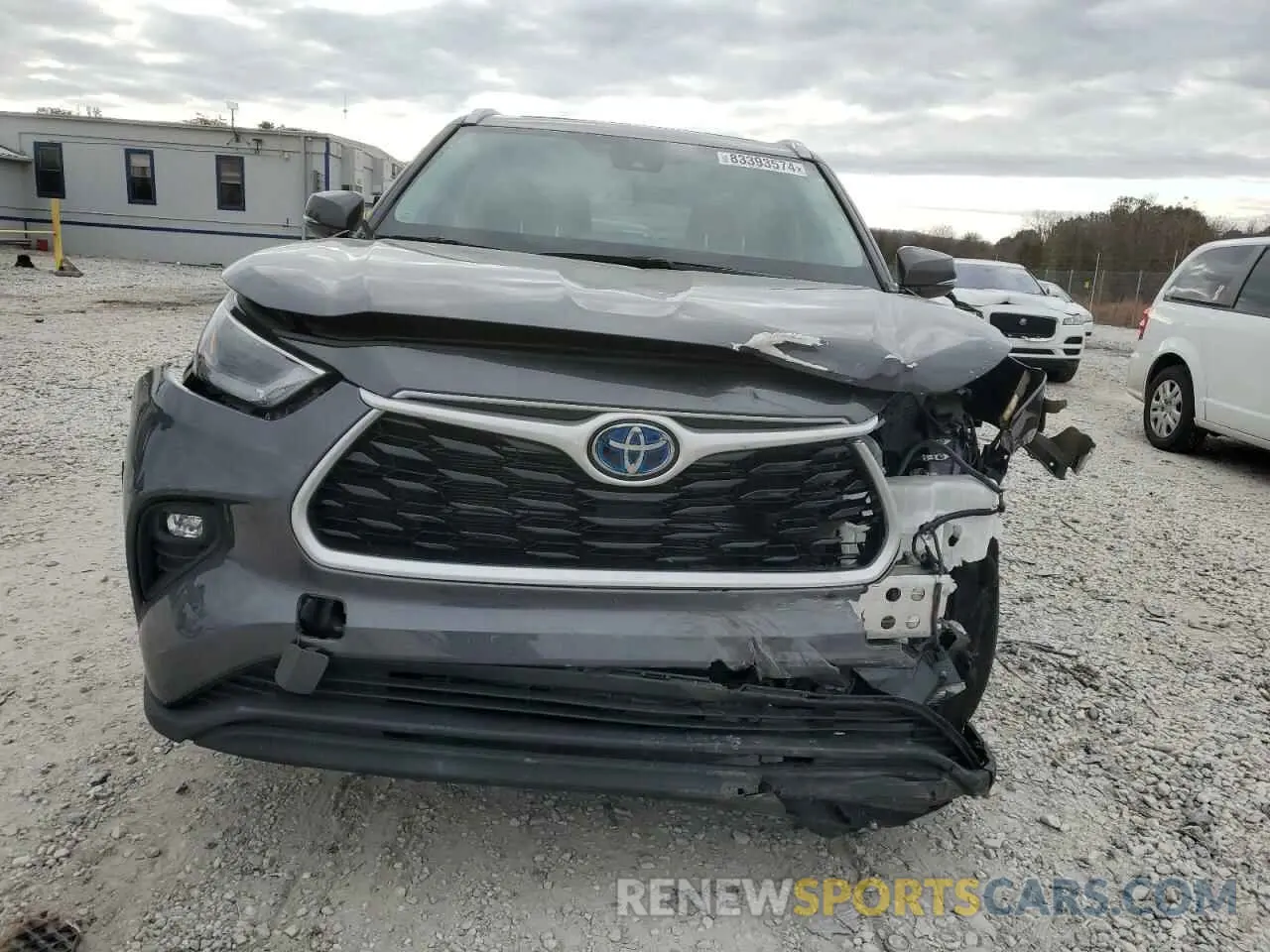 5 fotografías del automóvil dañado 5TDGBRCH3NS550392 TOYOTA HIGHLANDER 2022