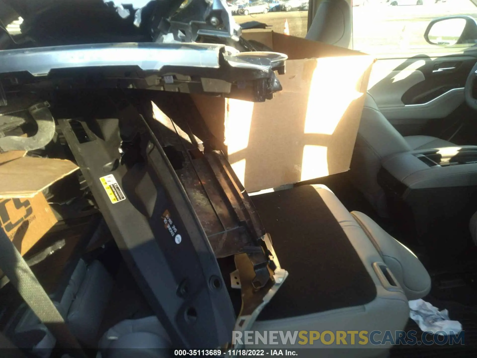 8 fotografías del automóvil dañado 5TDGBRCH4NS097996 TOYOTA HIGHLANDER 2022